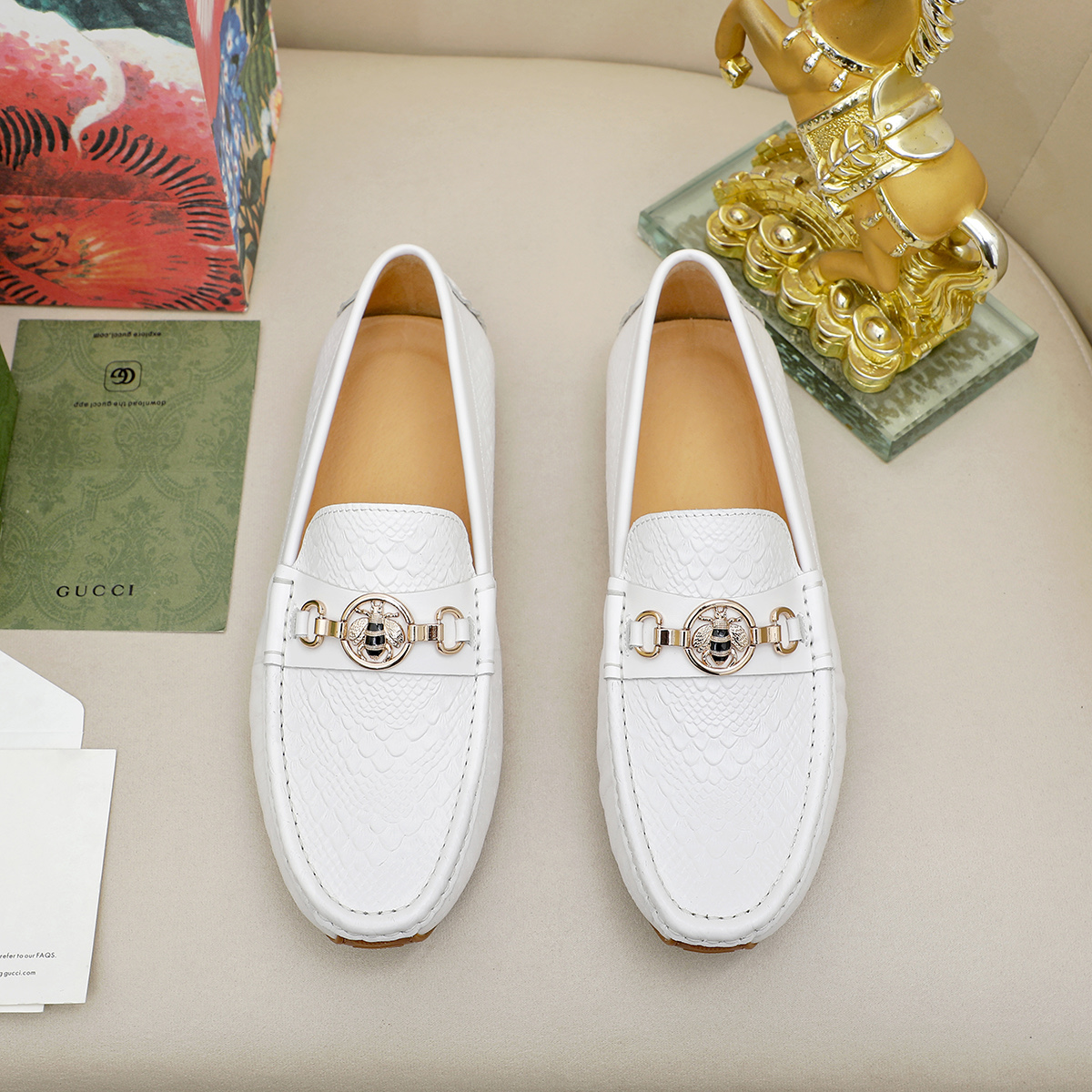 Gucci shoe