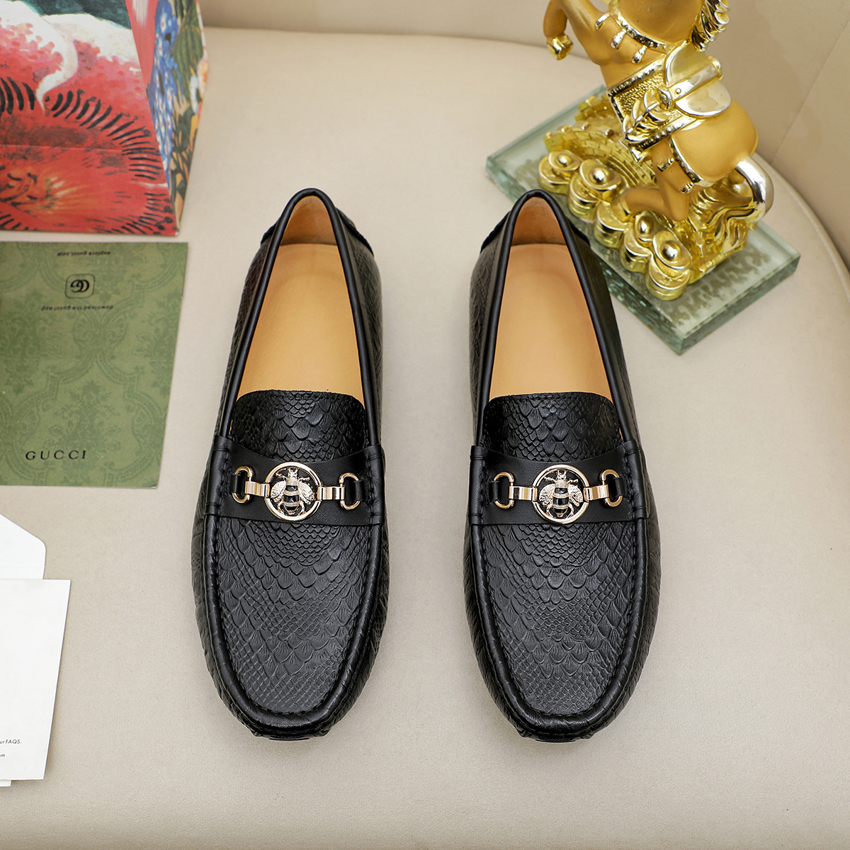 Gucci shoe