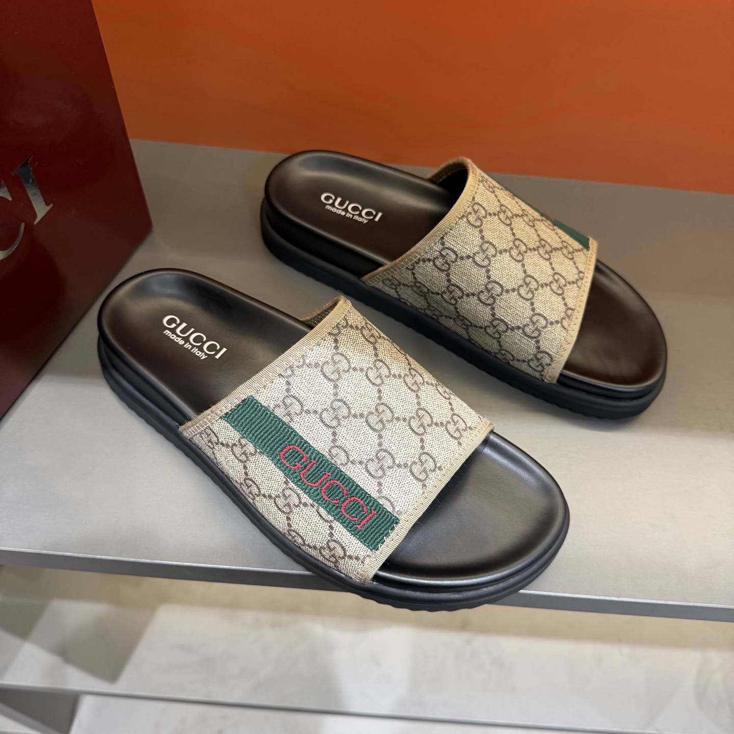 Gucci shoe