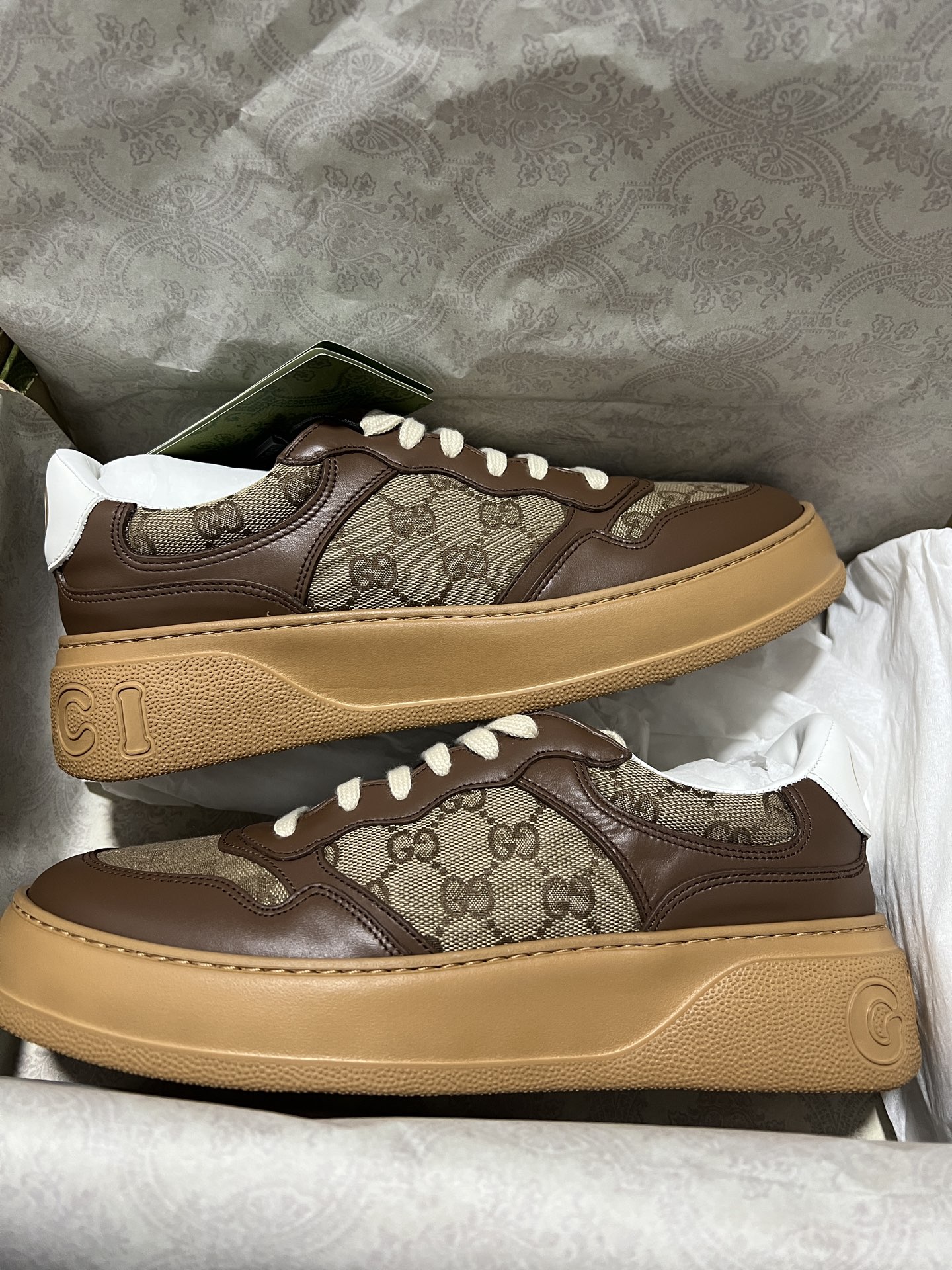 Gucci