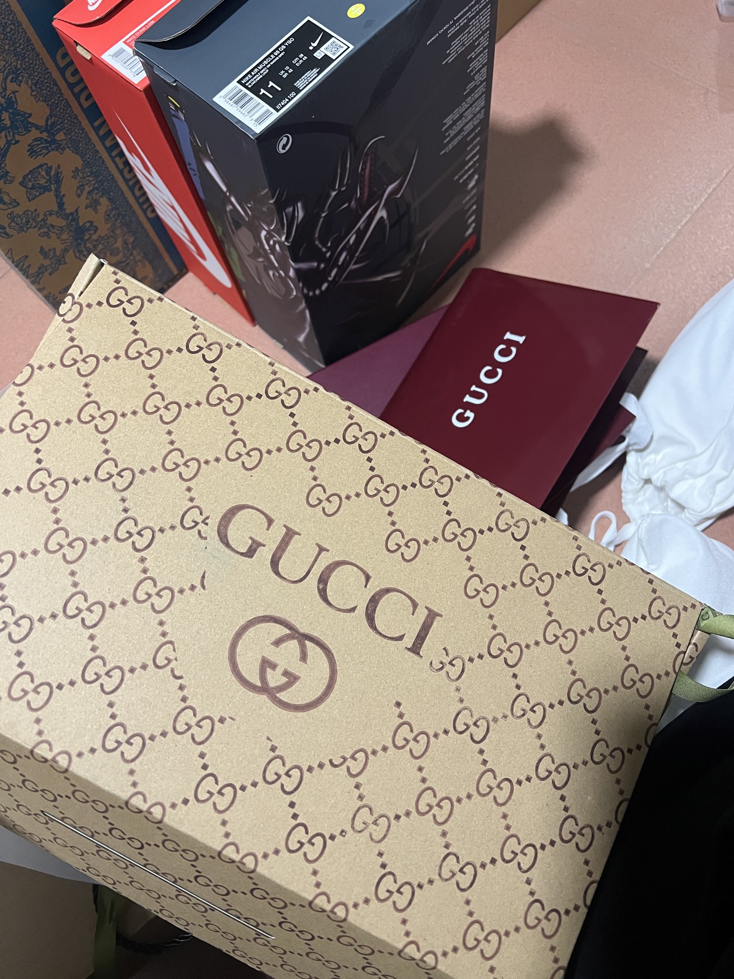 Gucci