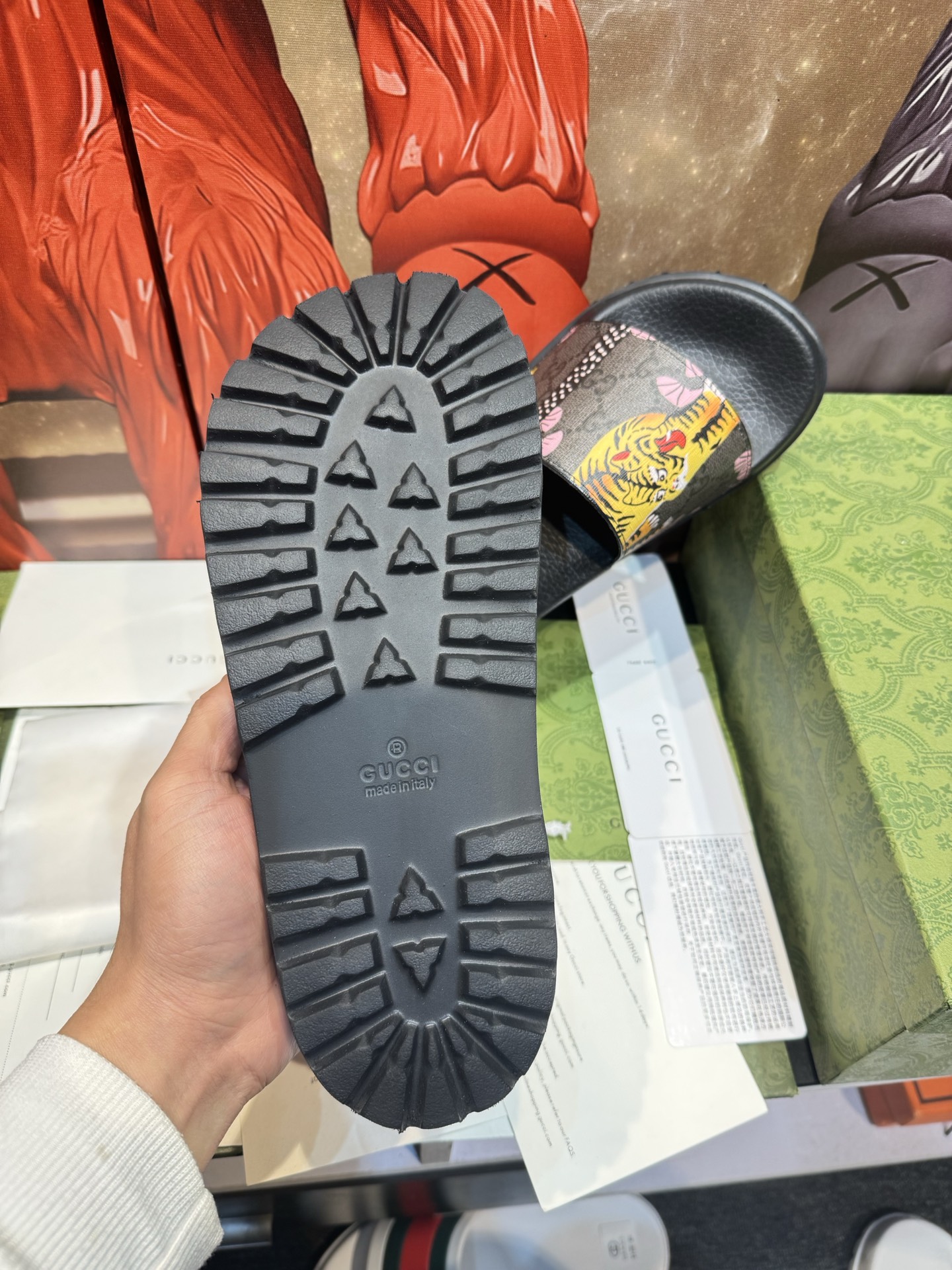 Gucci shoe