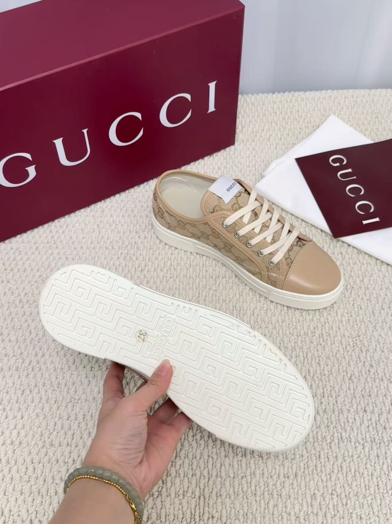 Gucci
