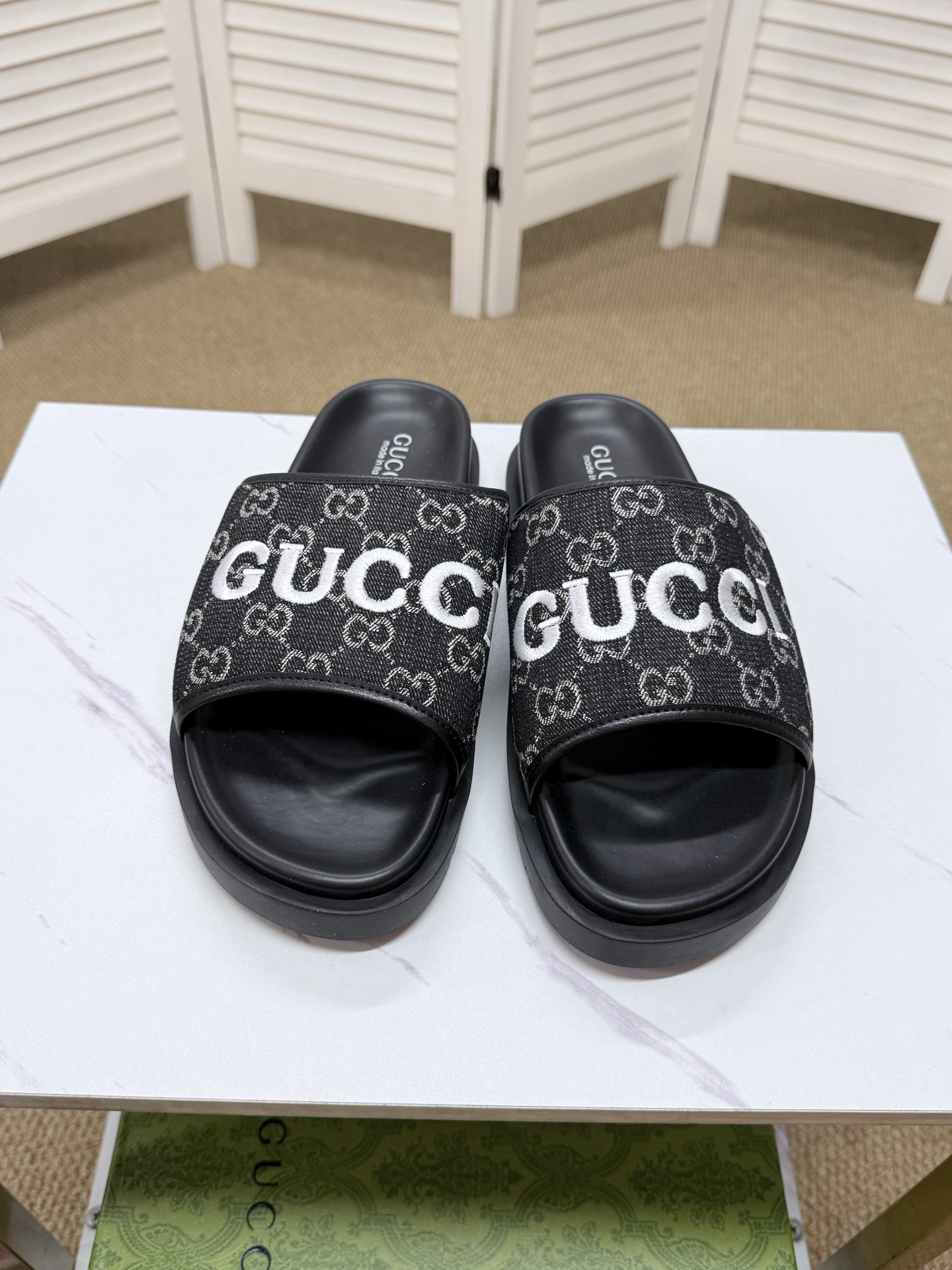 Gucci