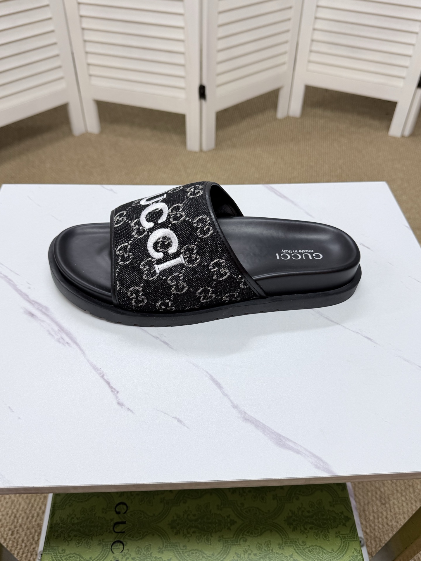 Gucci