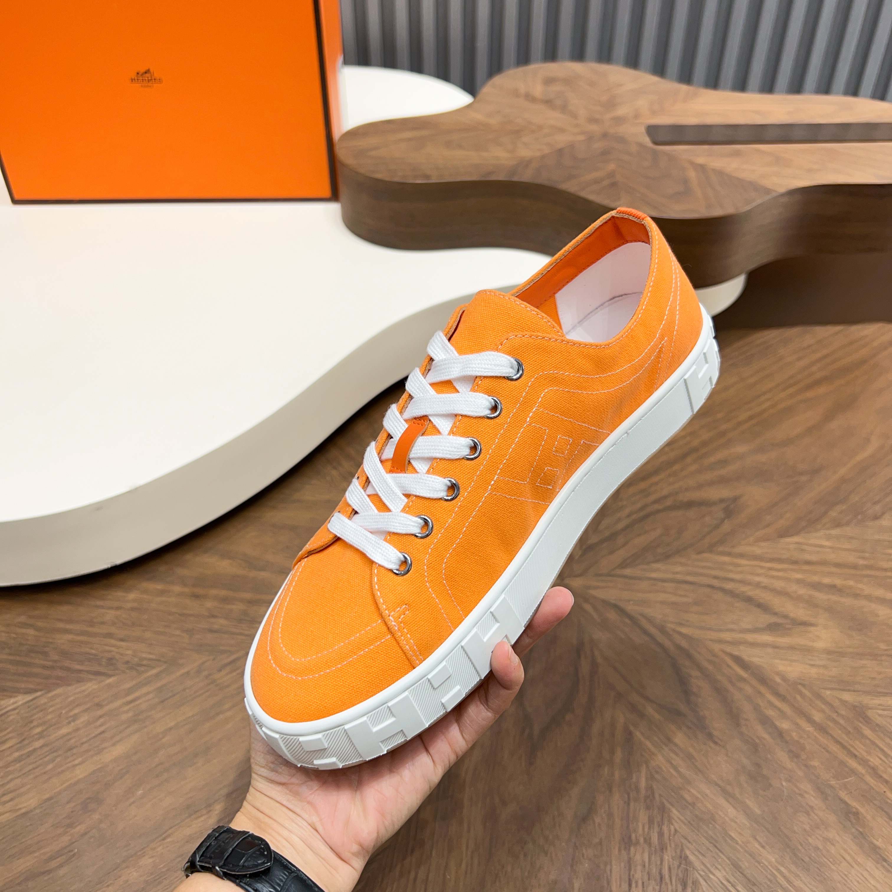 Hermès