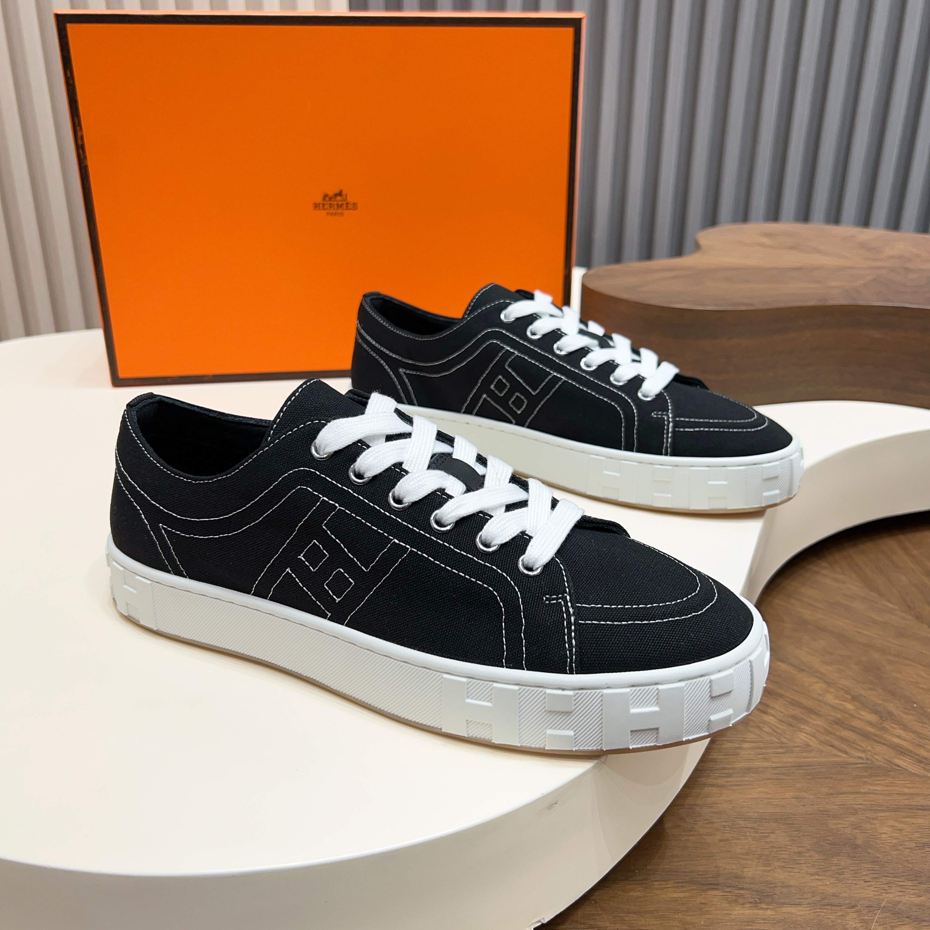 Hermès