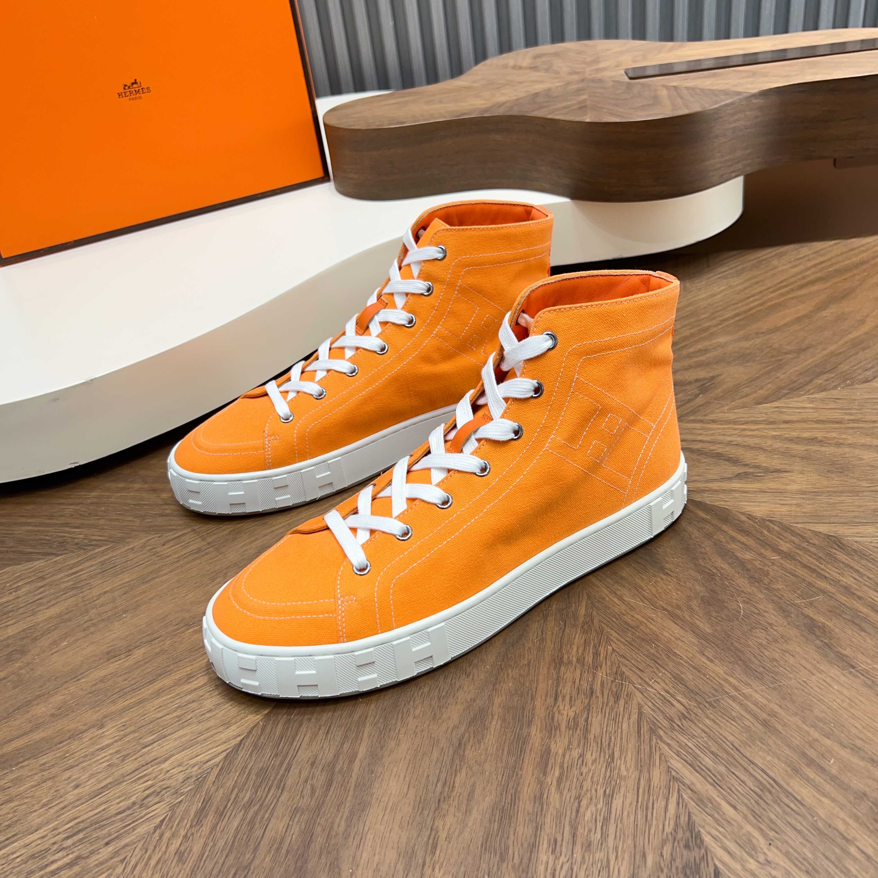 Hermès
