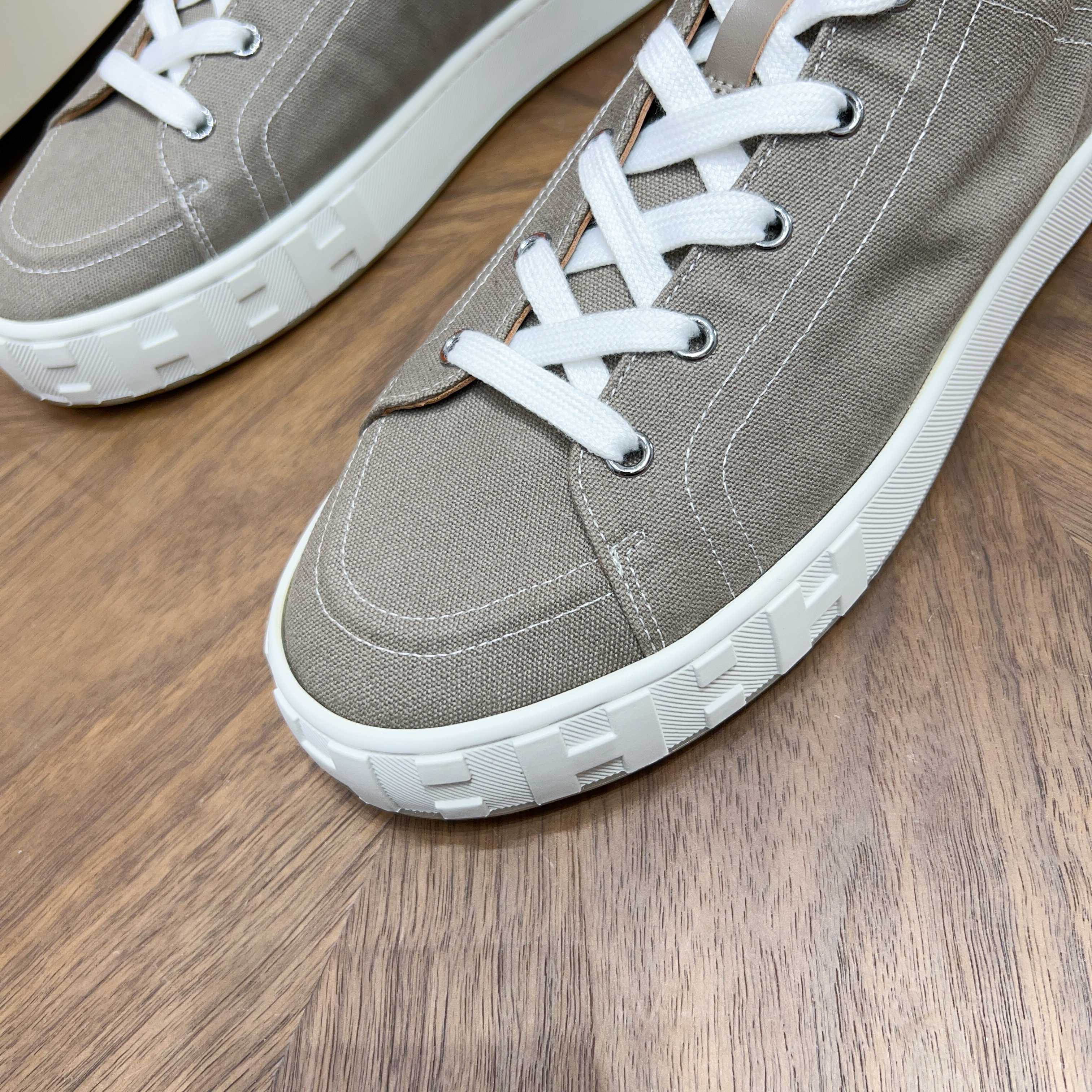 Hermès