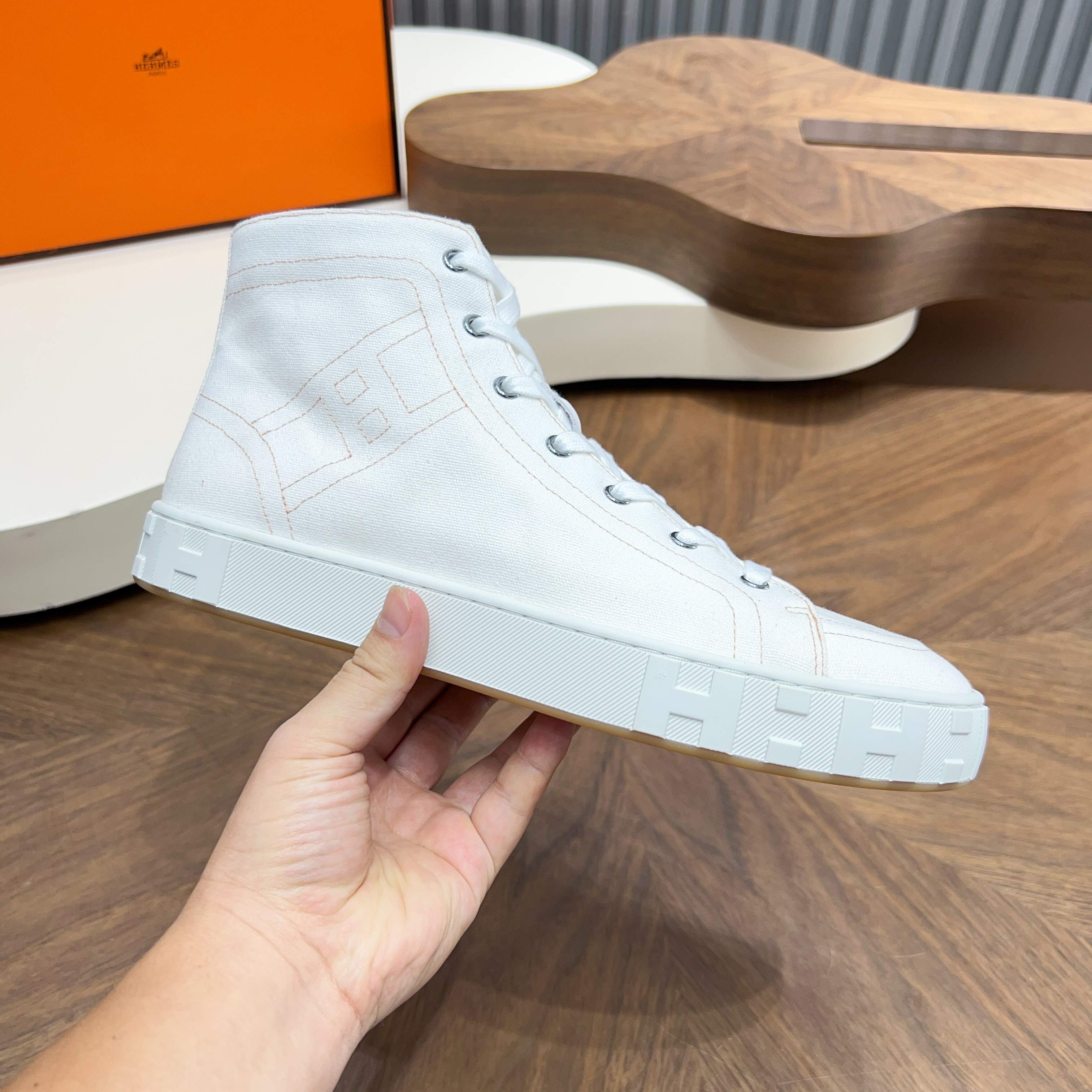 Hermès