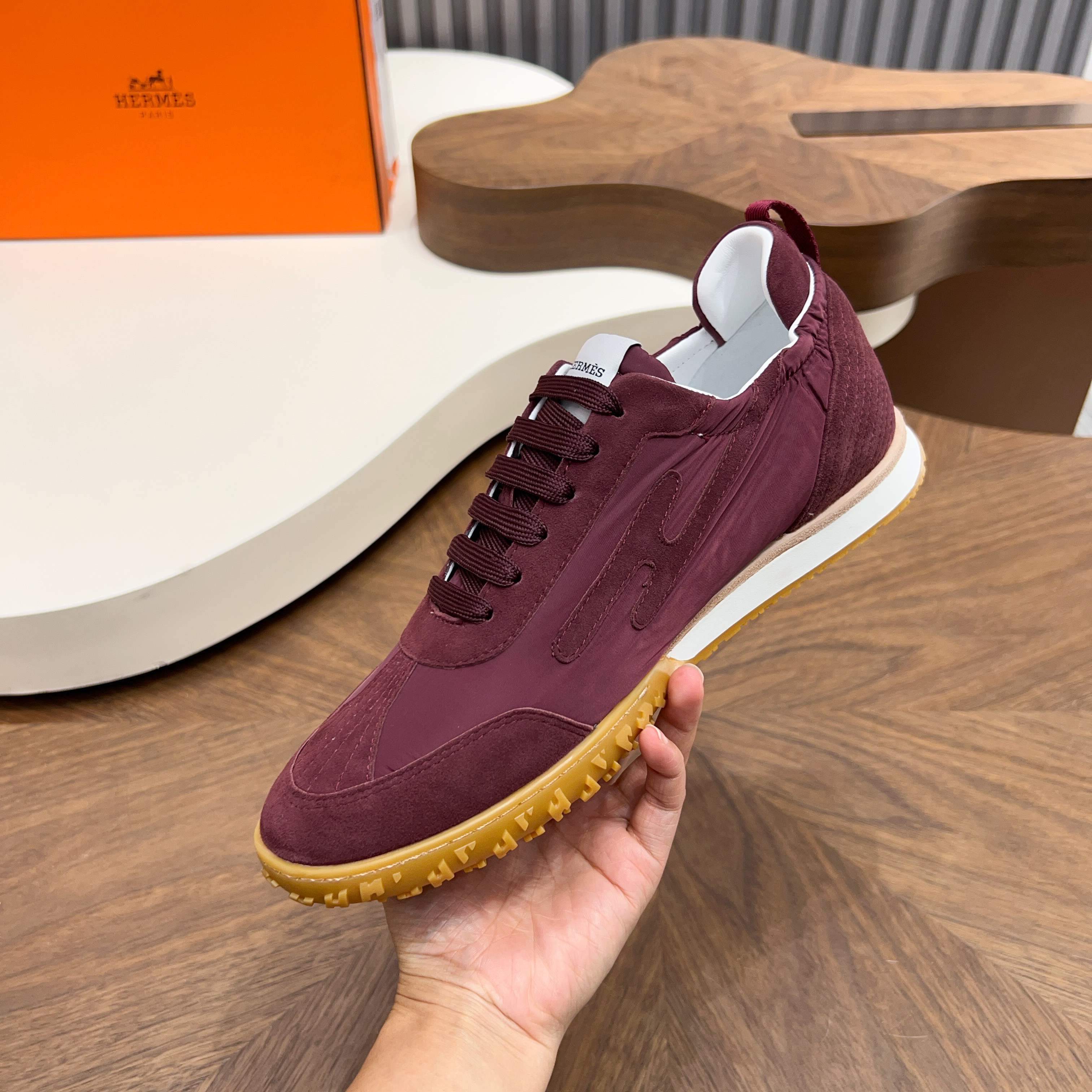 Hermès