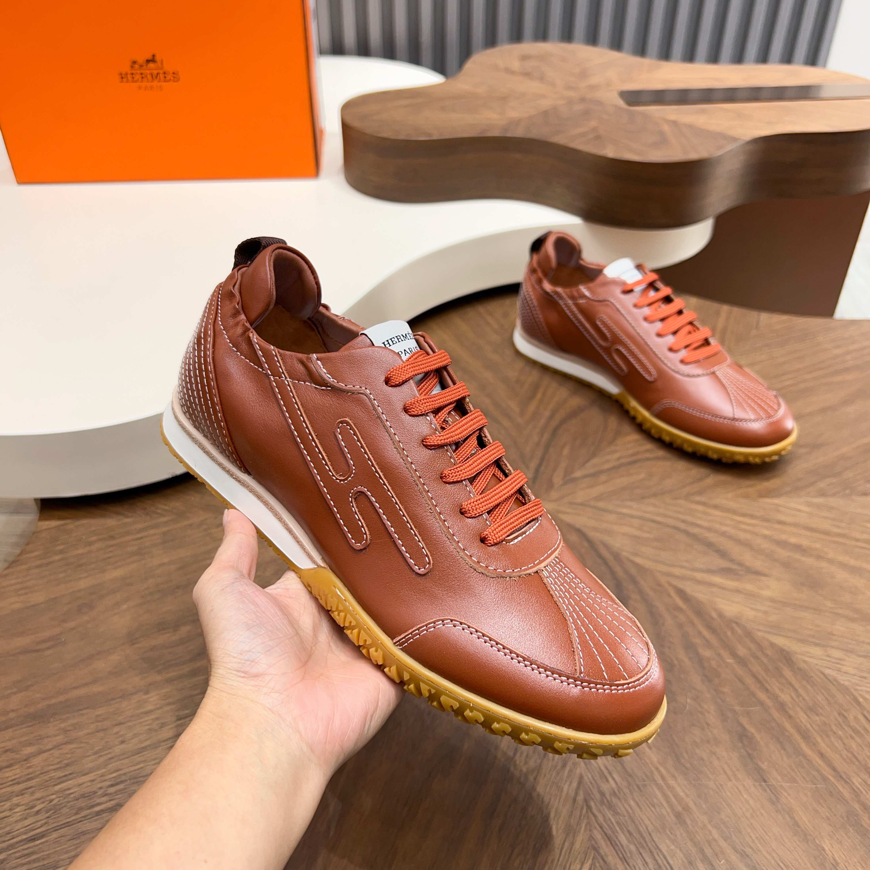 Hermès