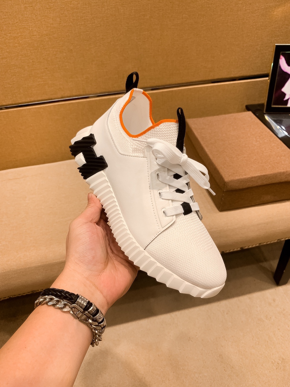 Hermès