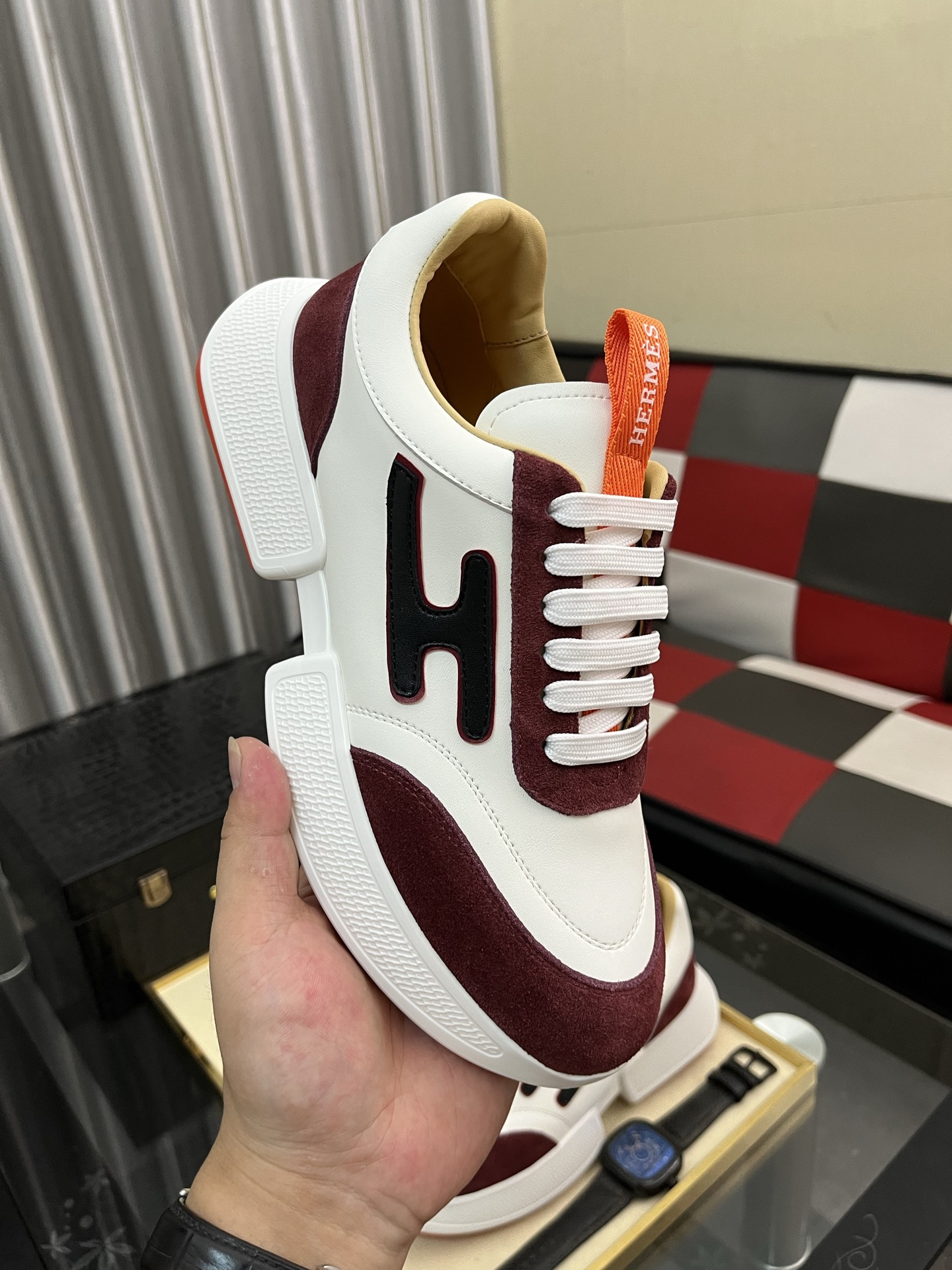 Hermès