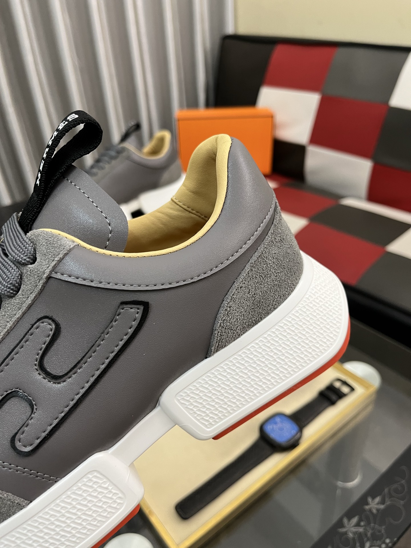 Hermès
