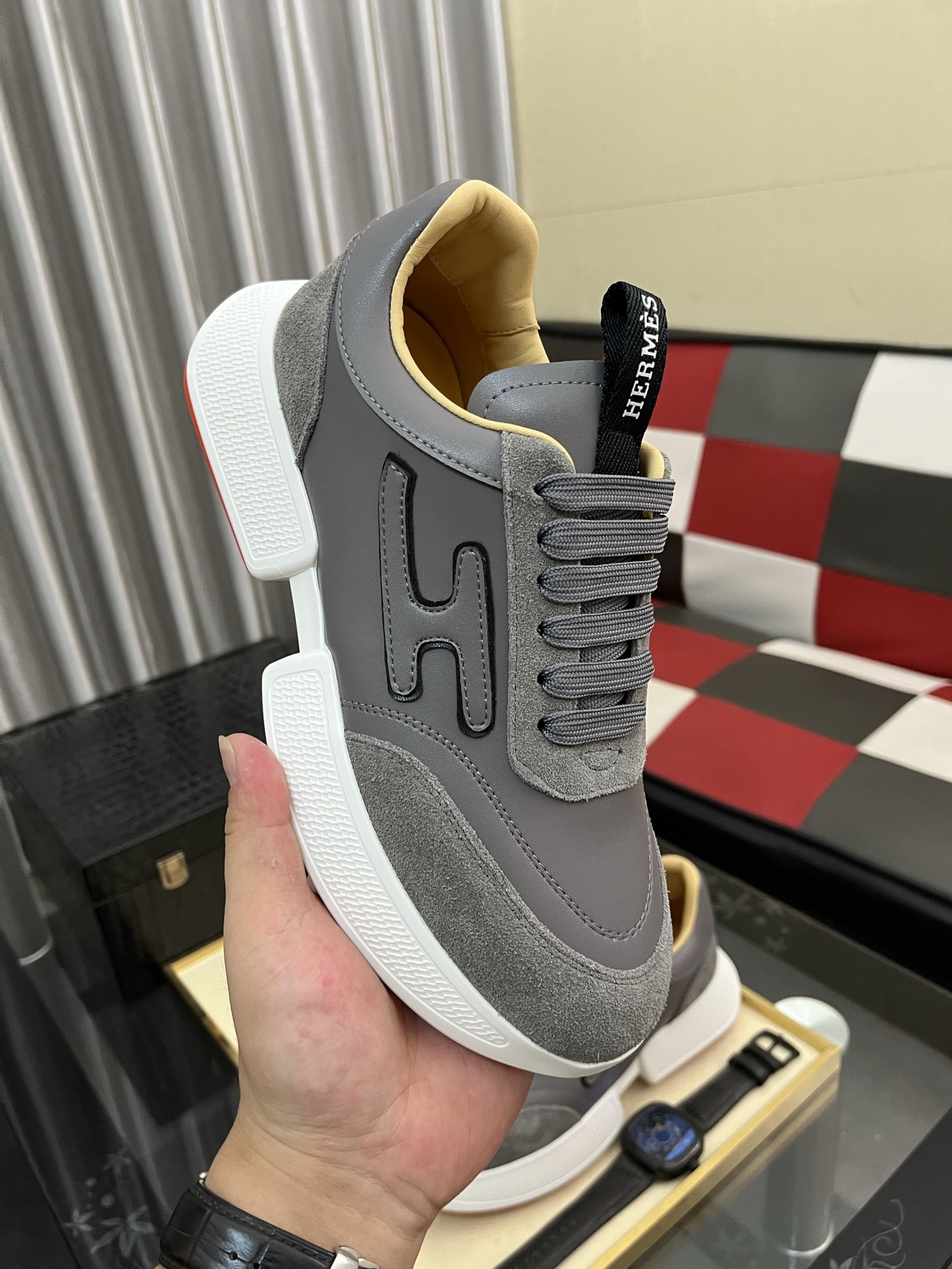 Hermès