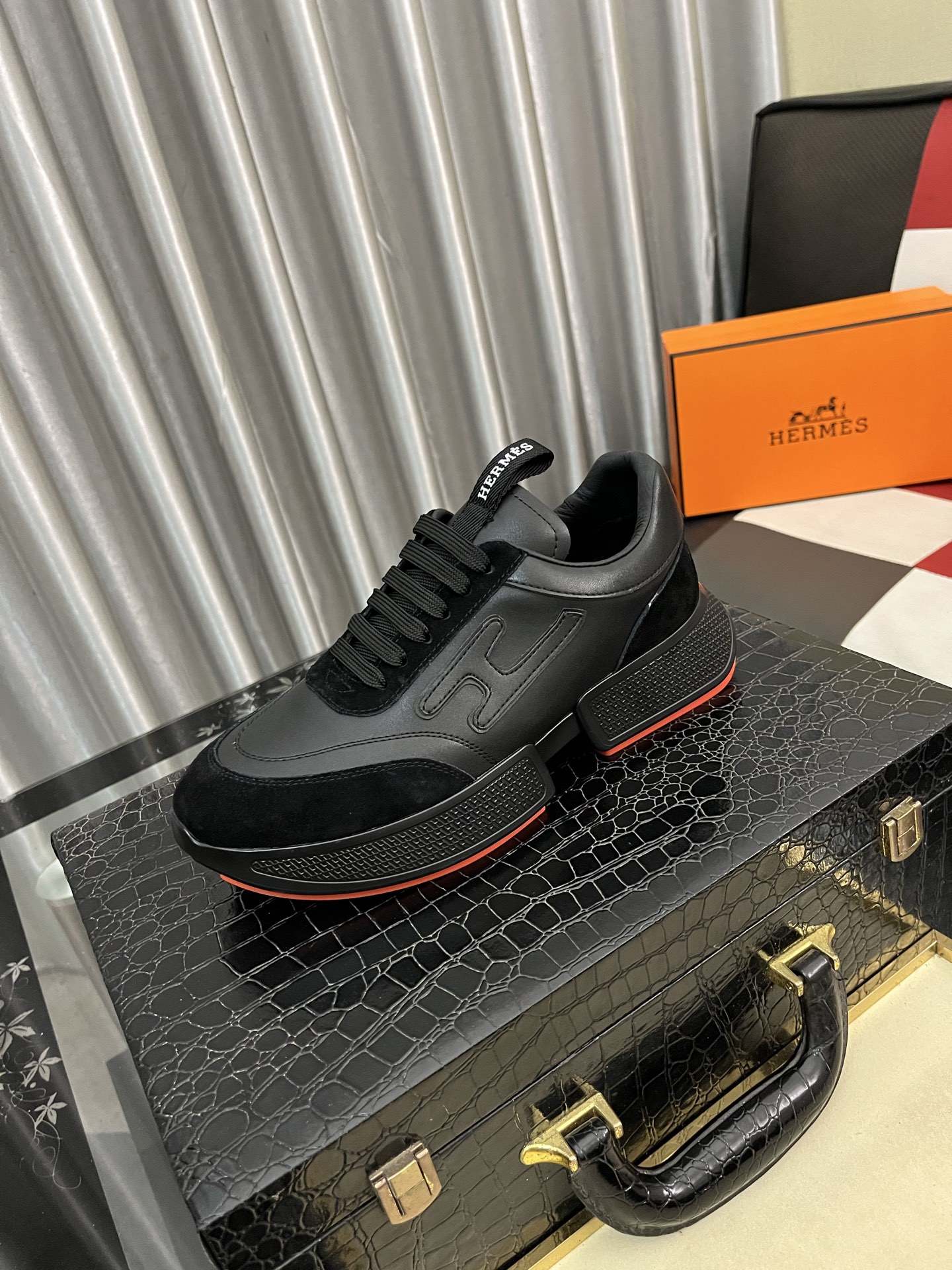 Hermès