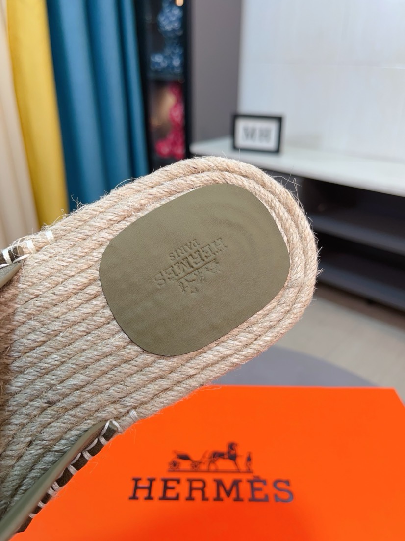 Hermès