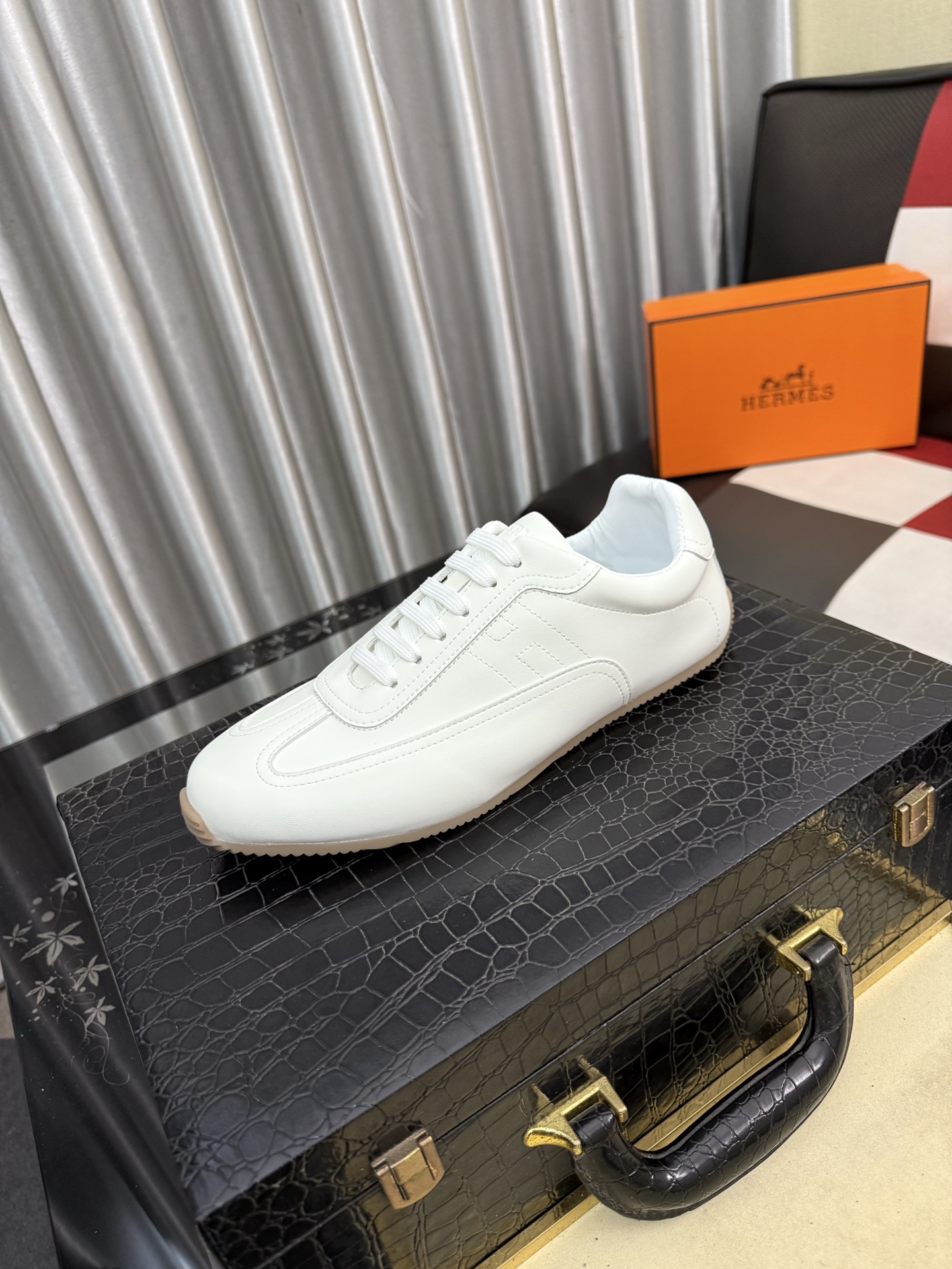 Hermès