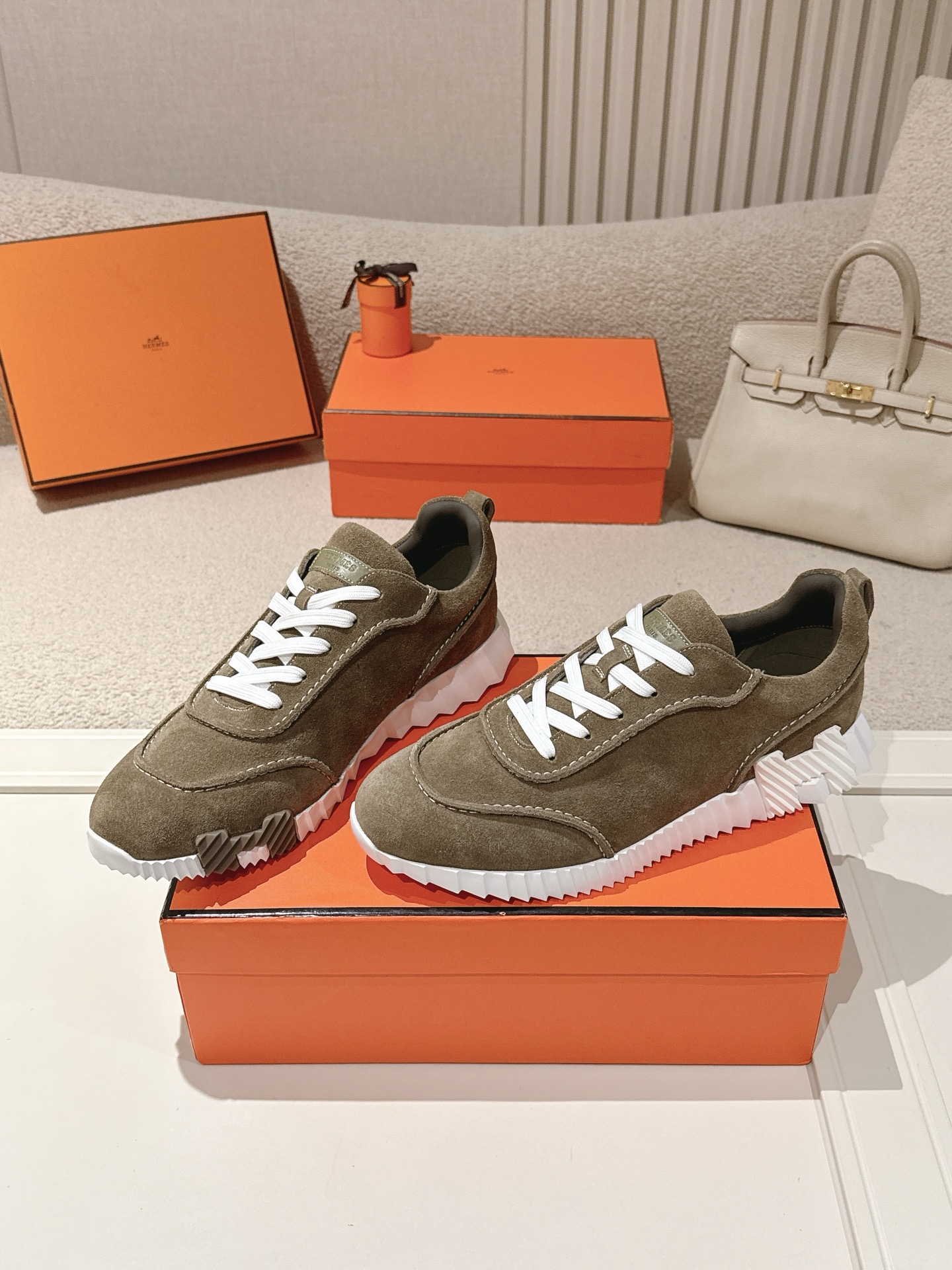 Hermès