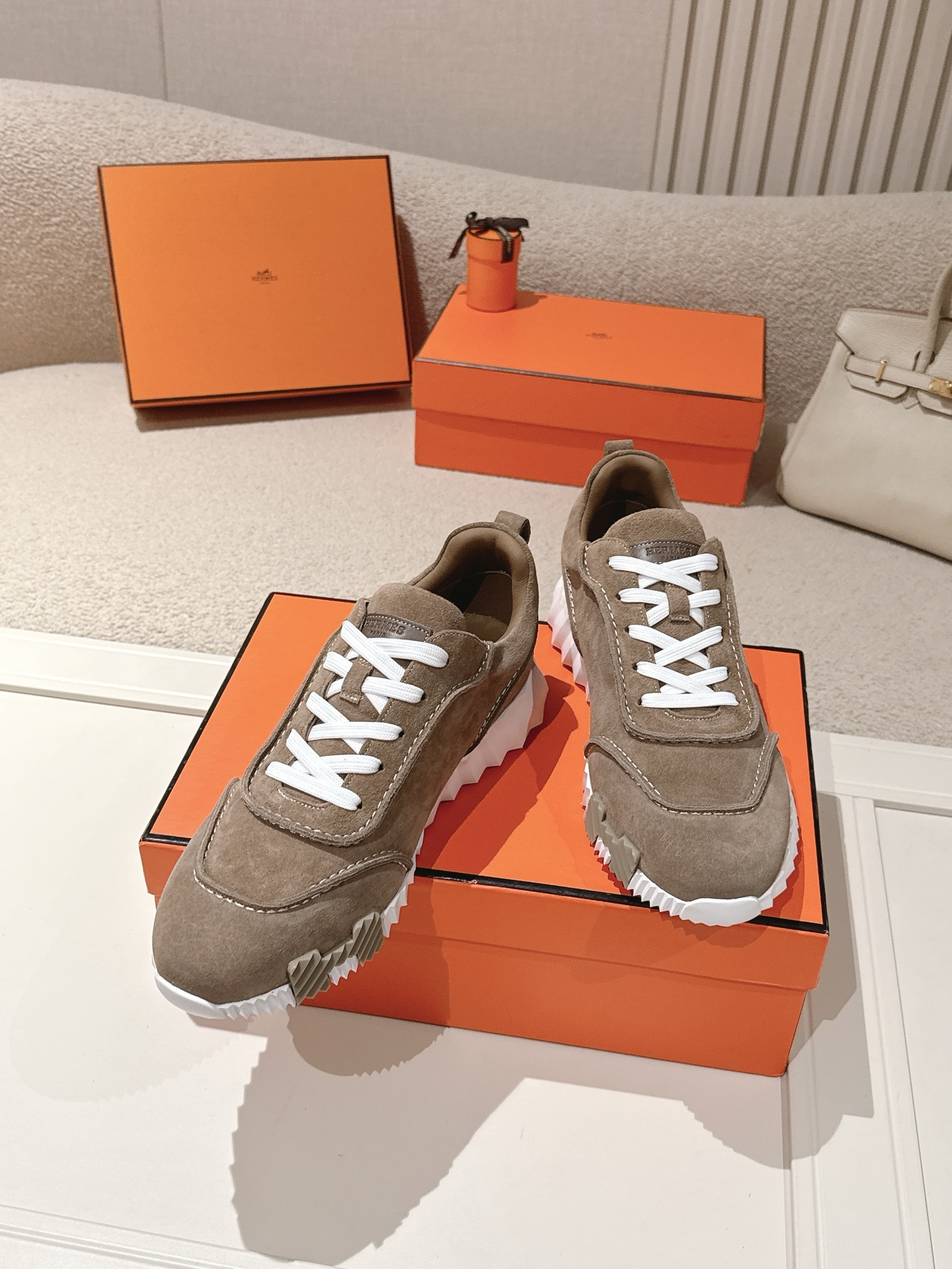 Hermès