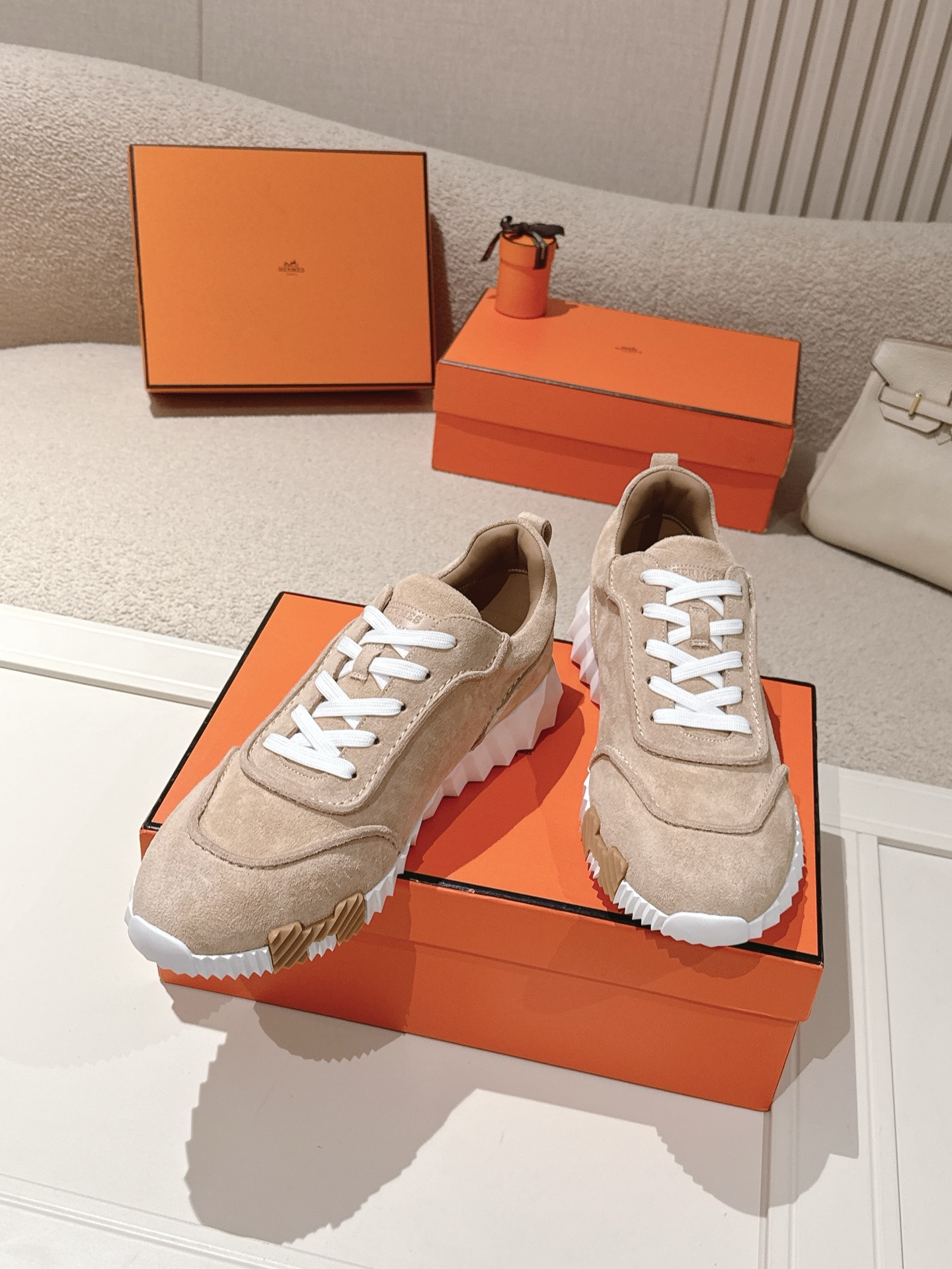 Hermès