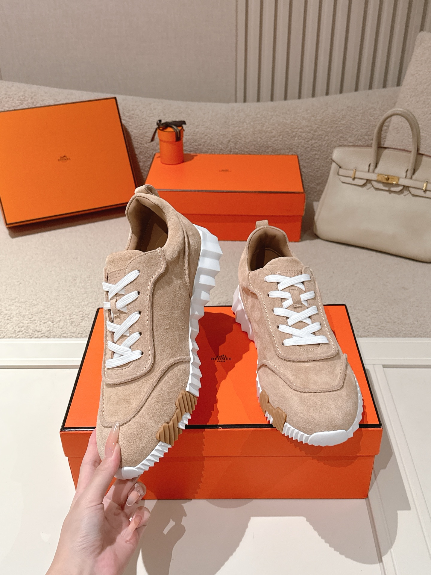 Hermès
