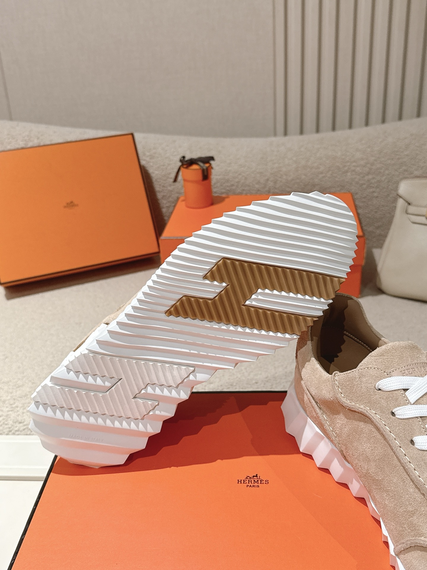 Hermès