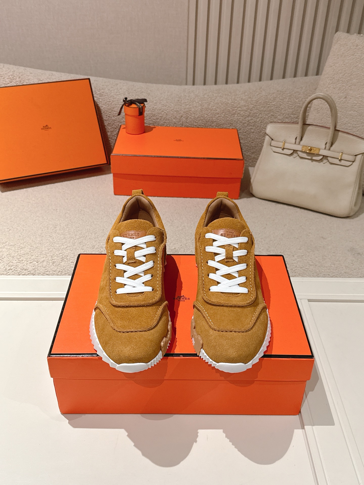 Hermès