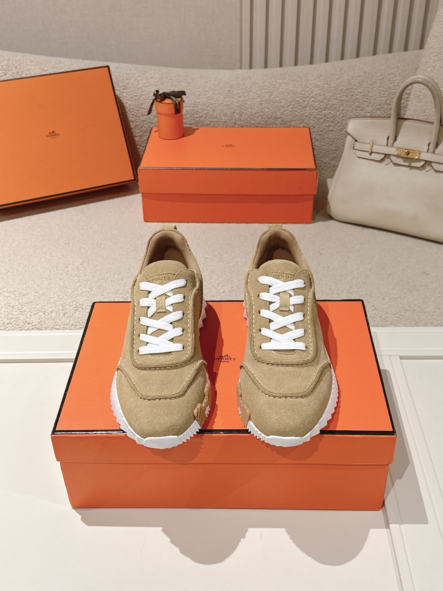 Hermès