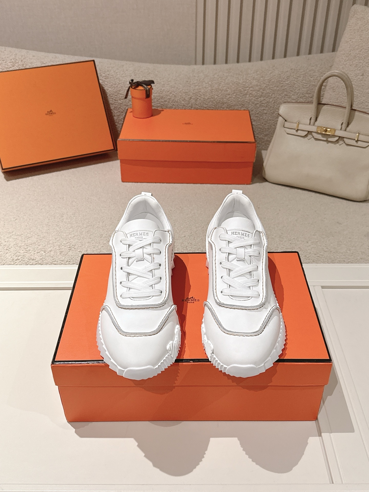 Hermès