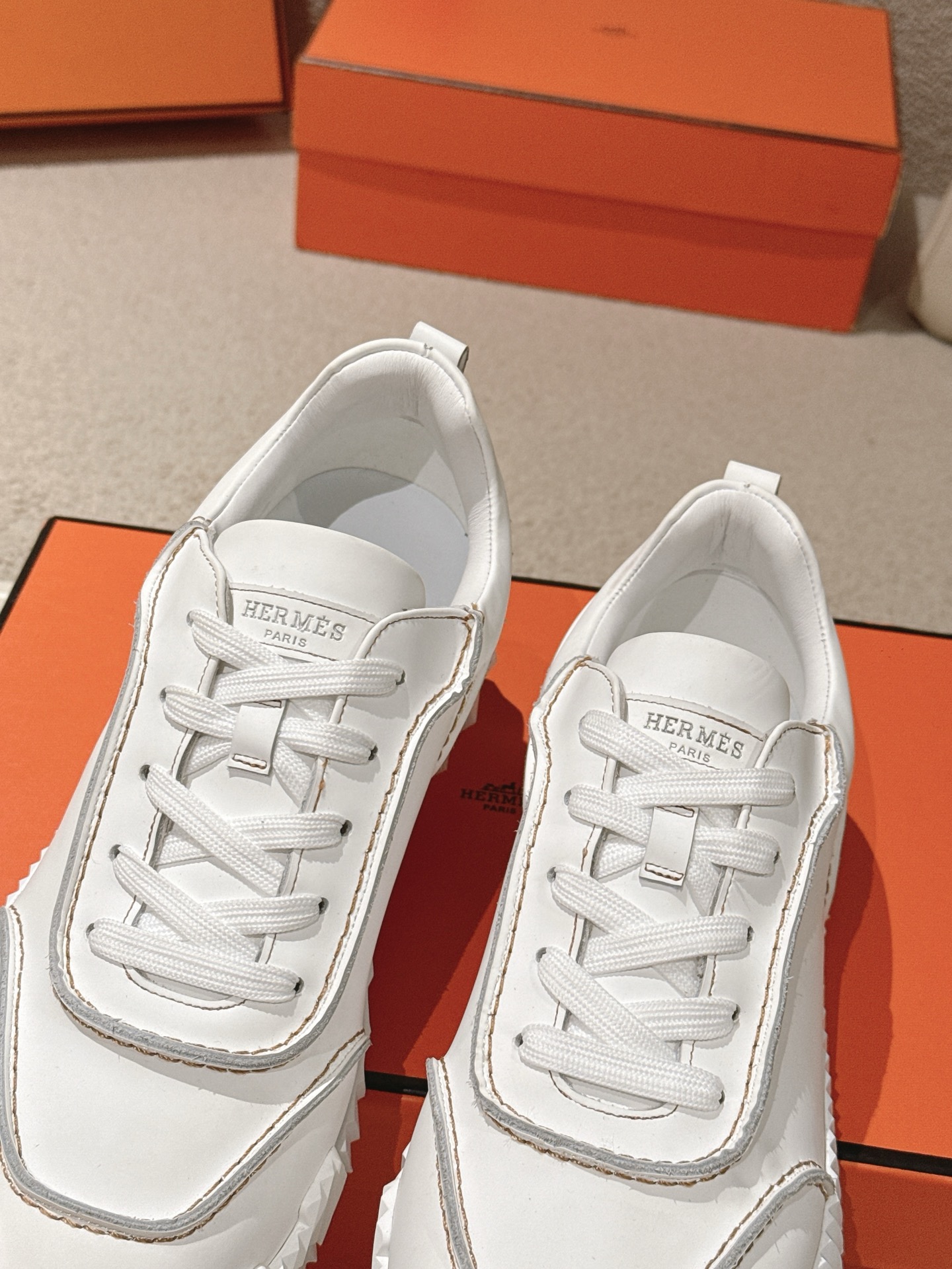 Hermès