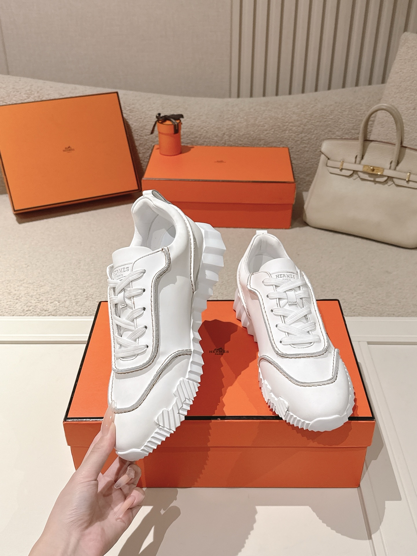 Hermès