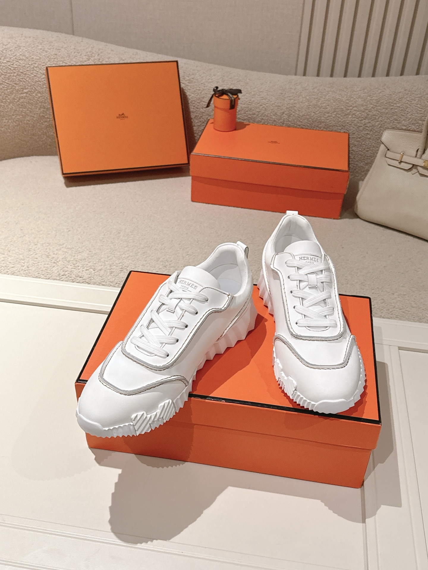 Hermès