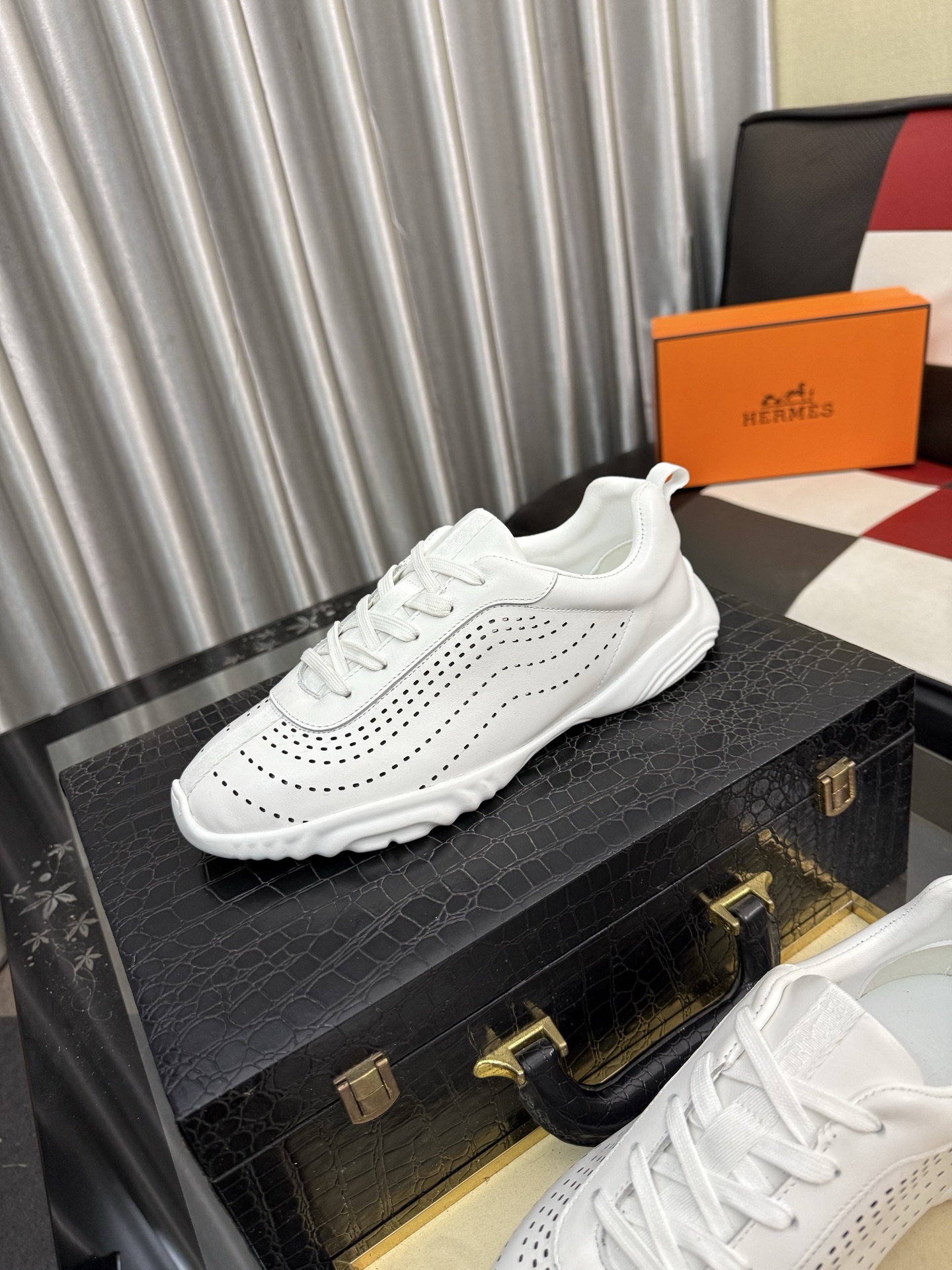 Hermès