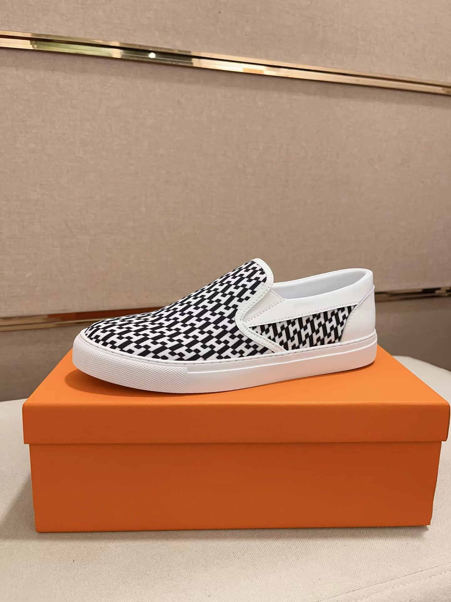 Hermès shoe