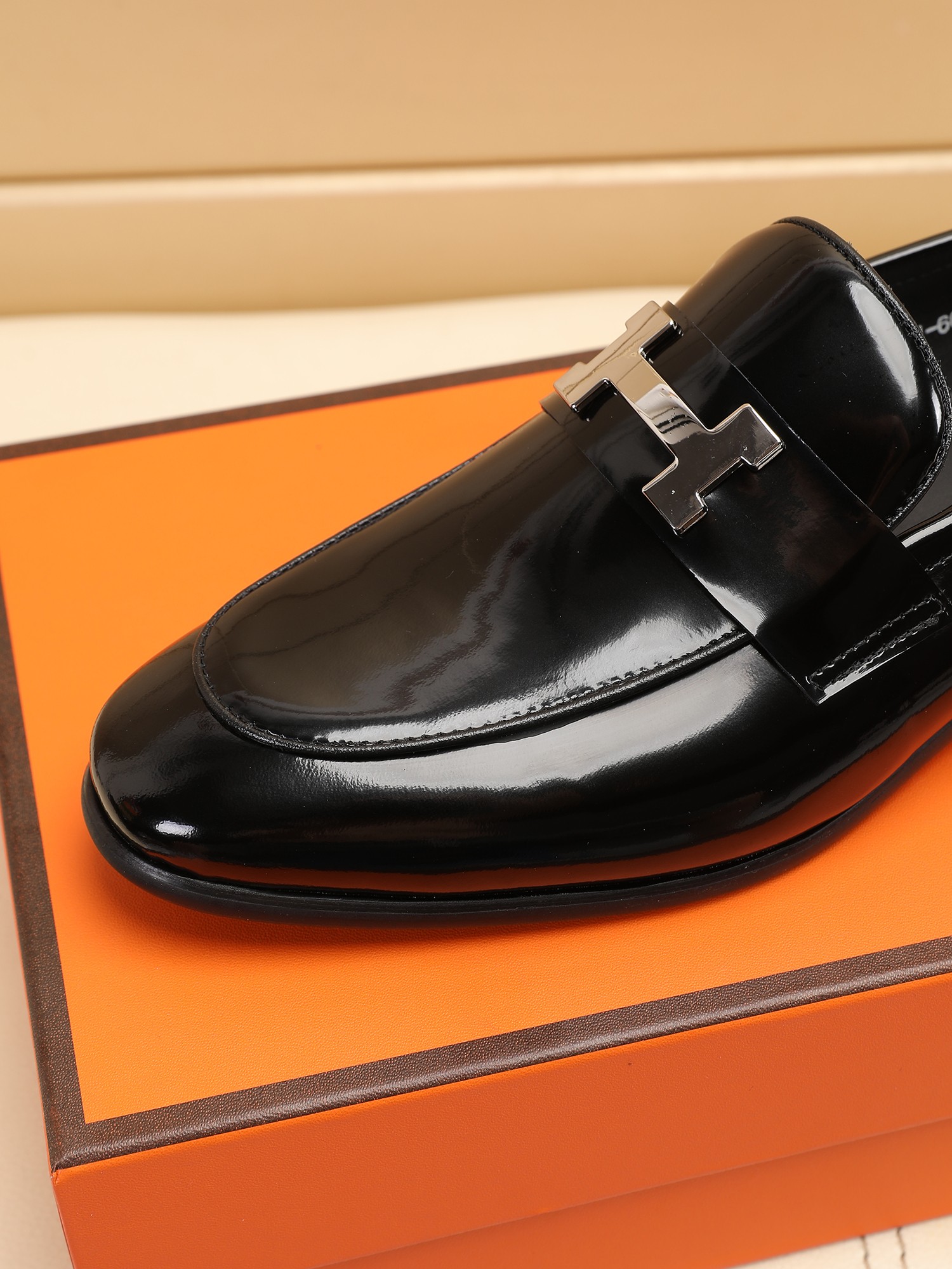Hermès shoe