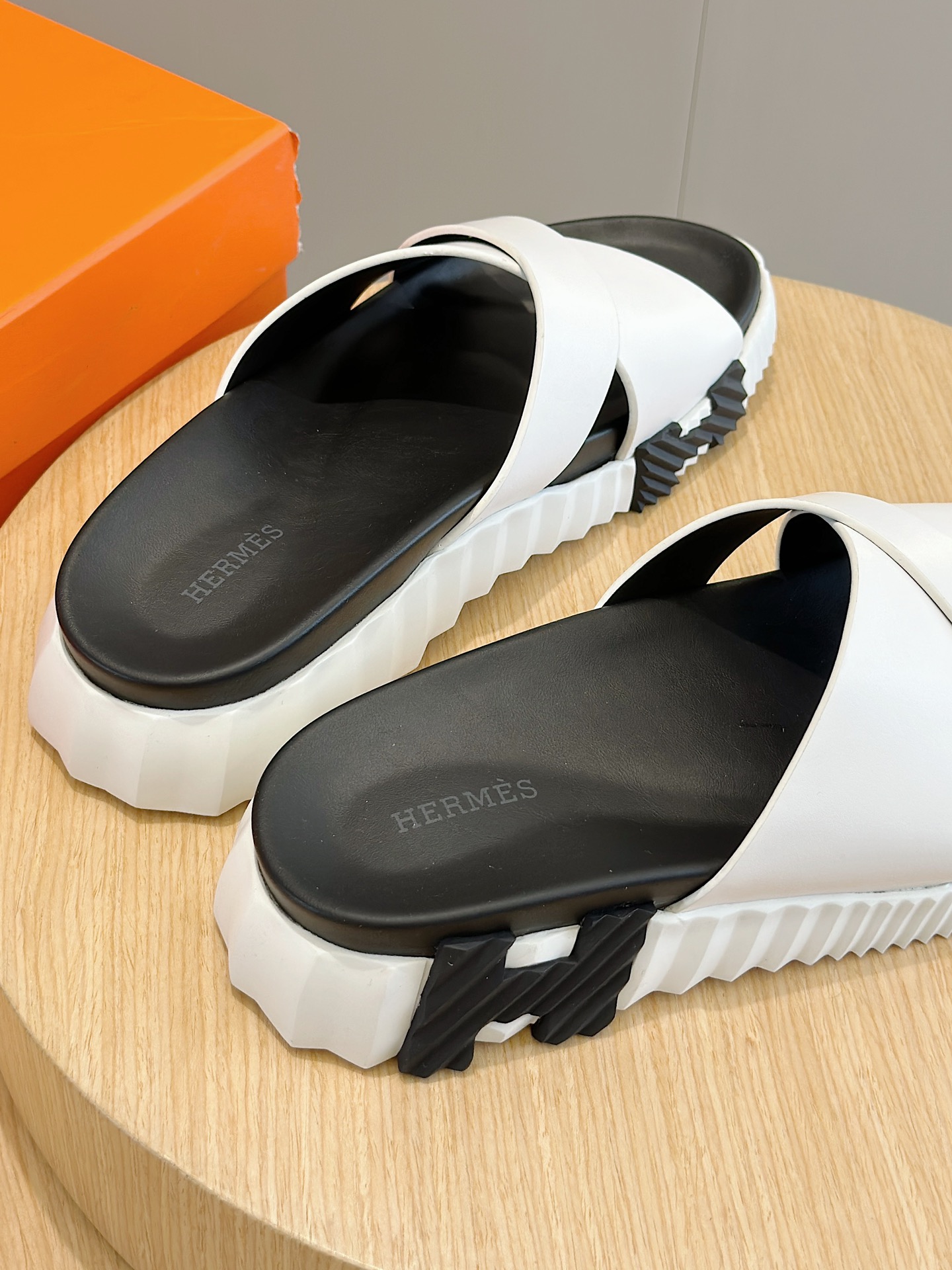 Hermès shoe