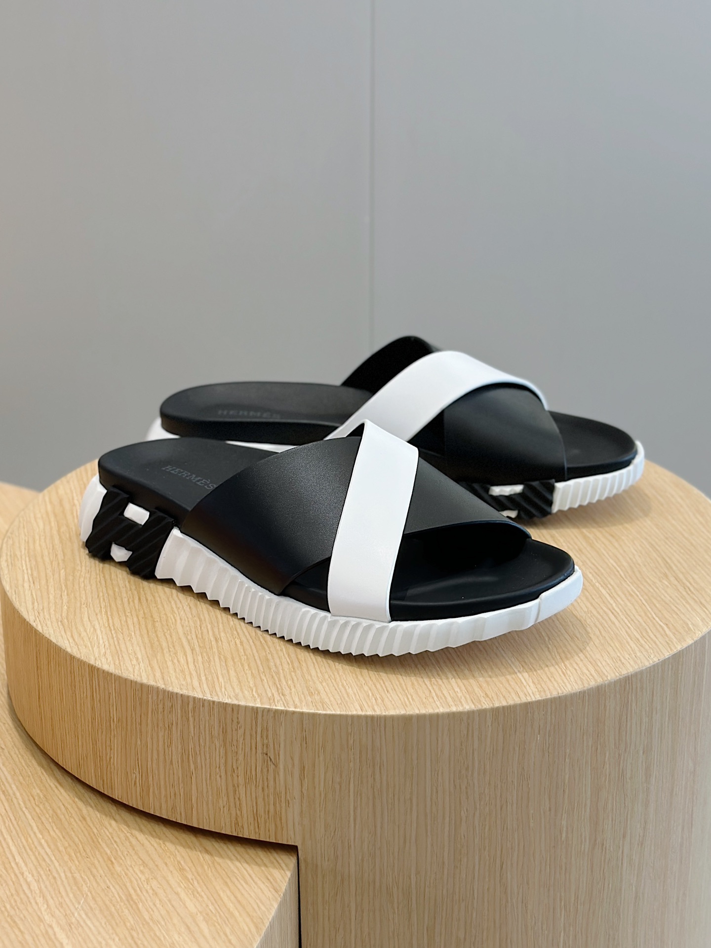 Hermès shoe