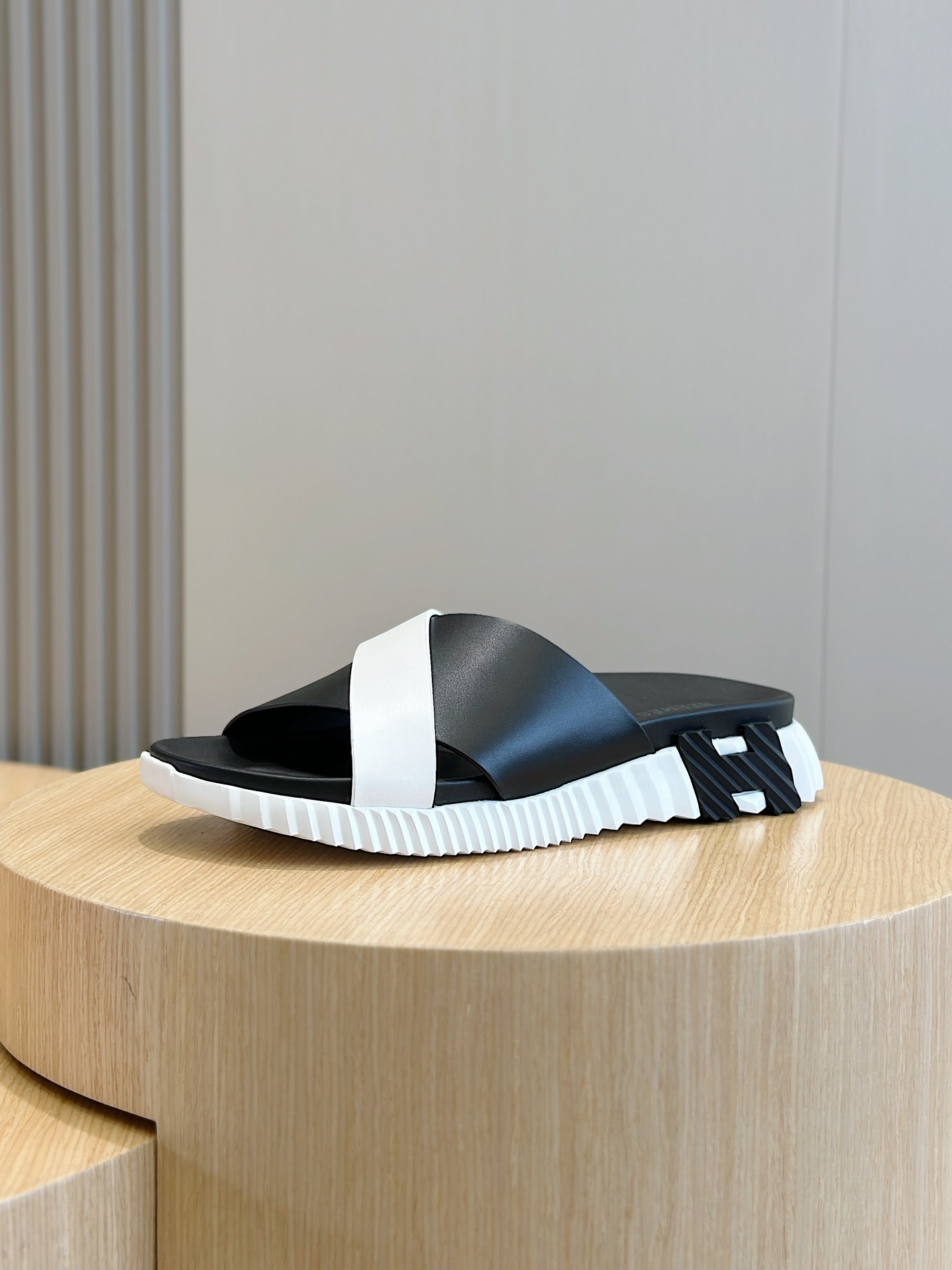 Hermès shoe
