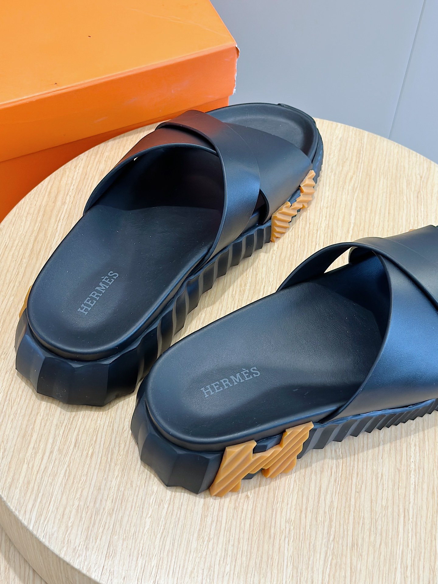 Hermès shoe