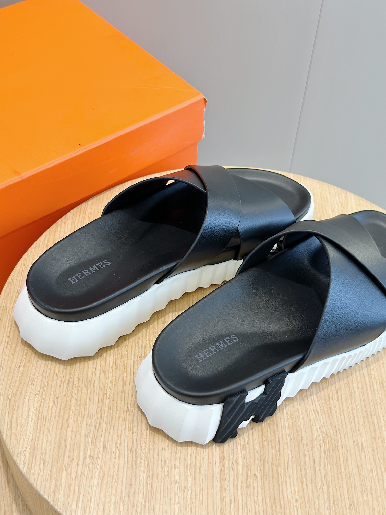 Hermès shoe