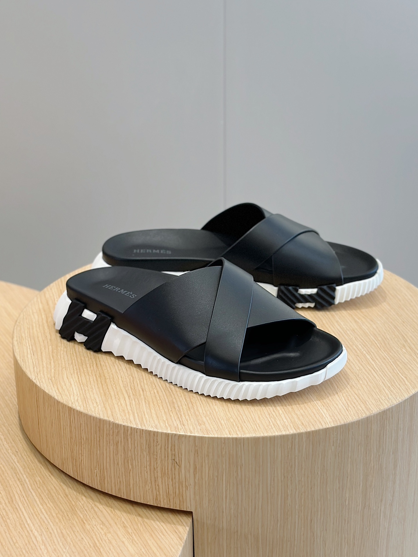Hermès shoe