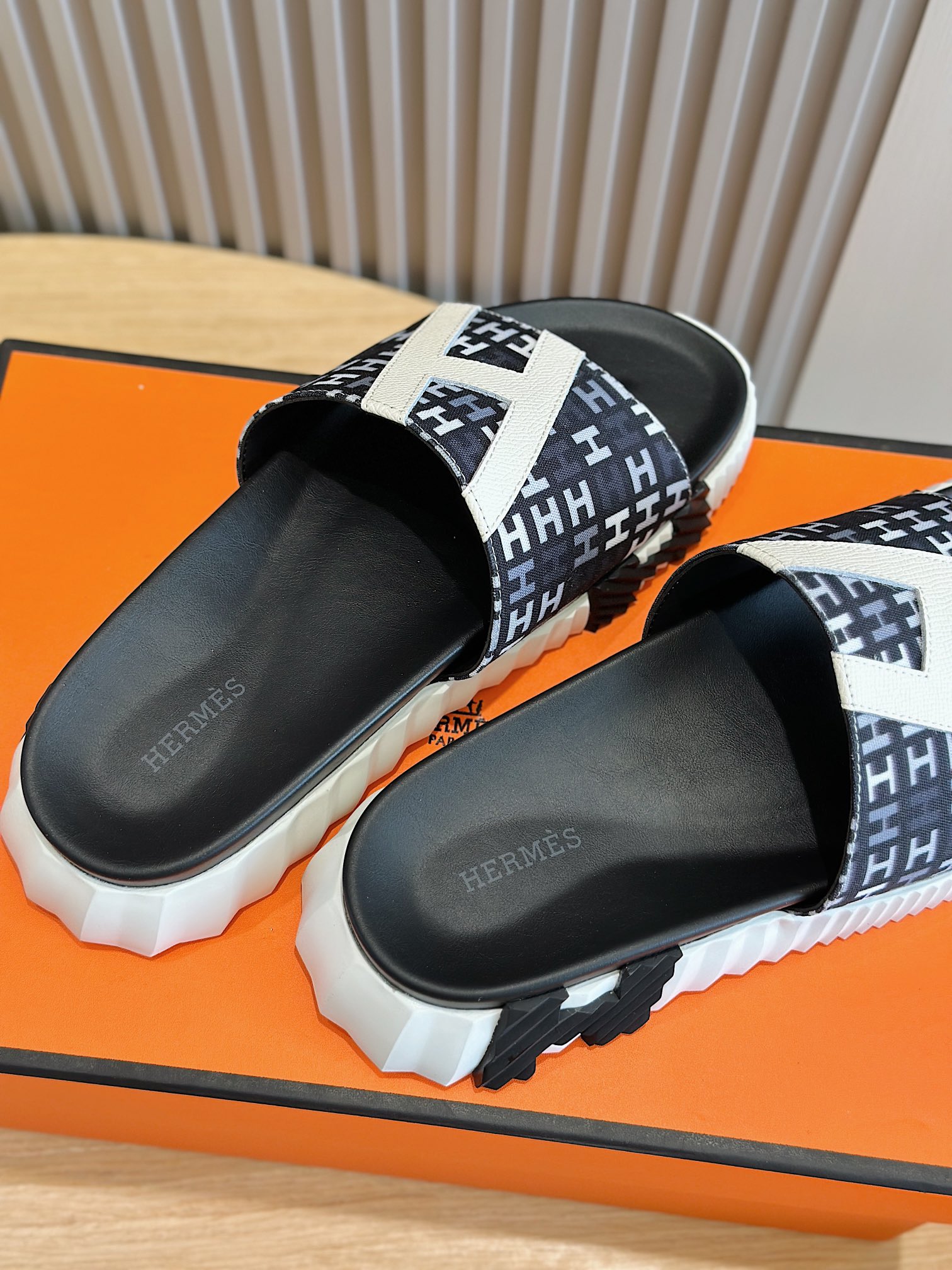 Hermès shoe