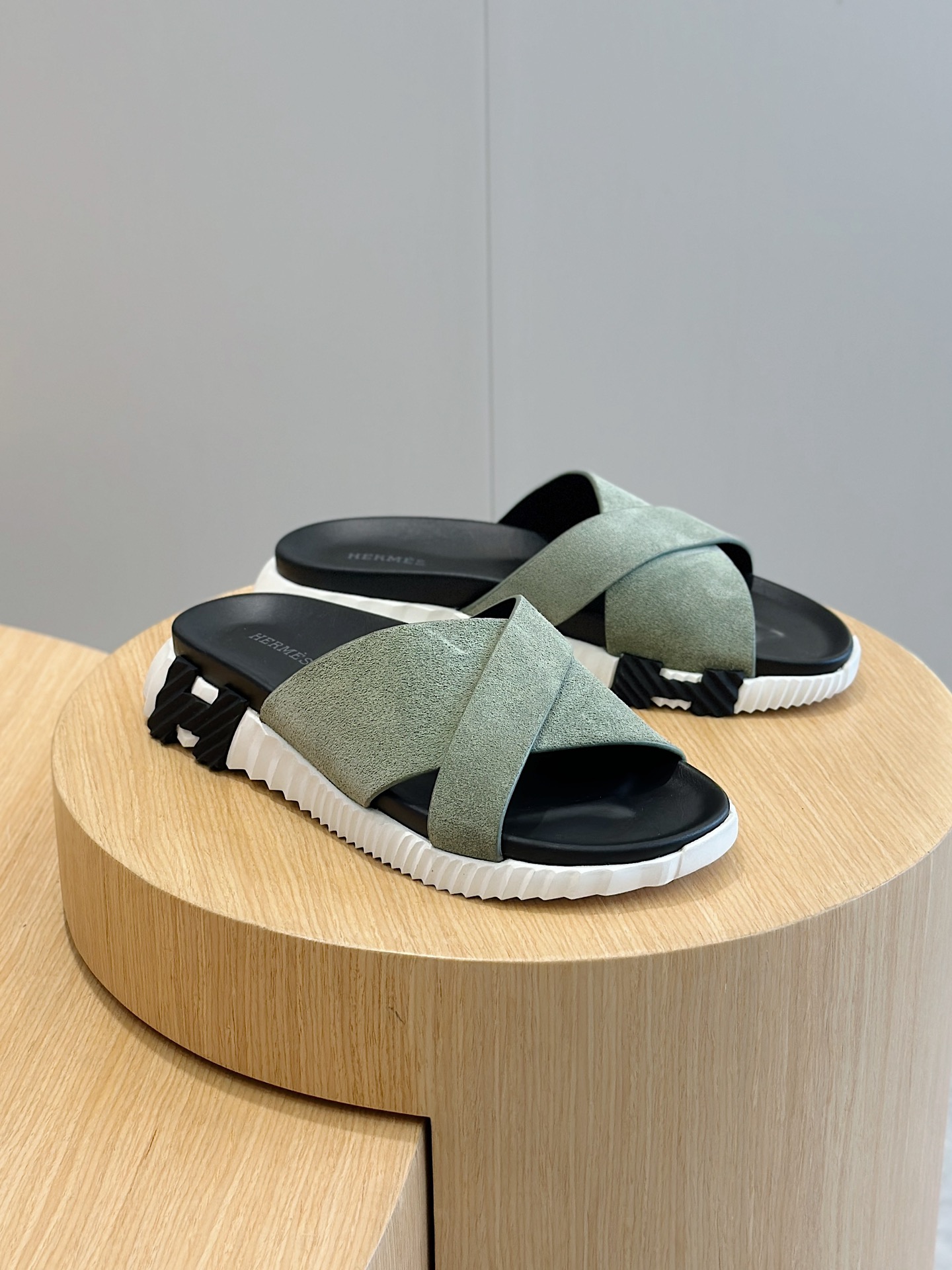 Hermès shoe