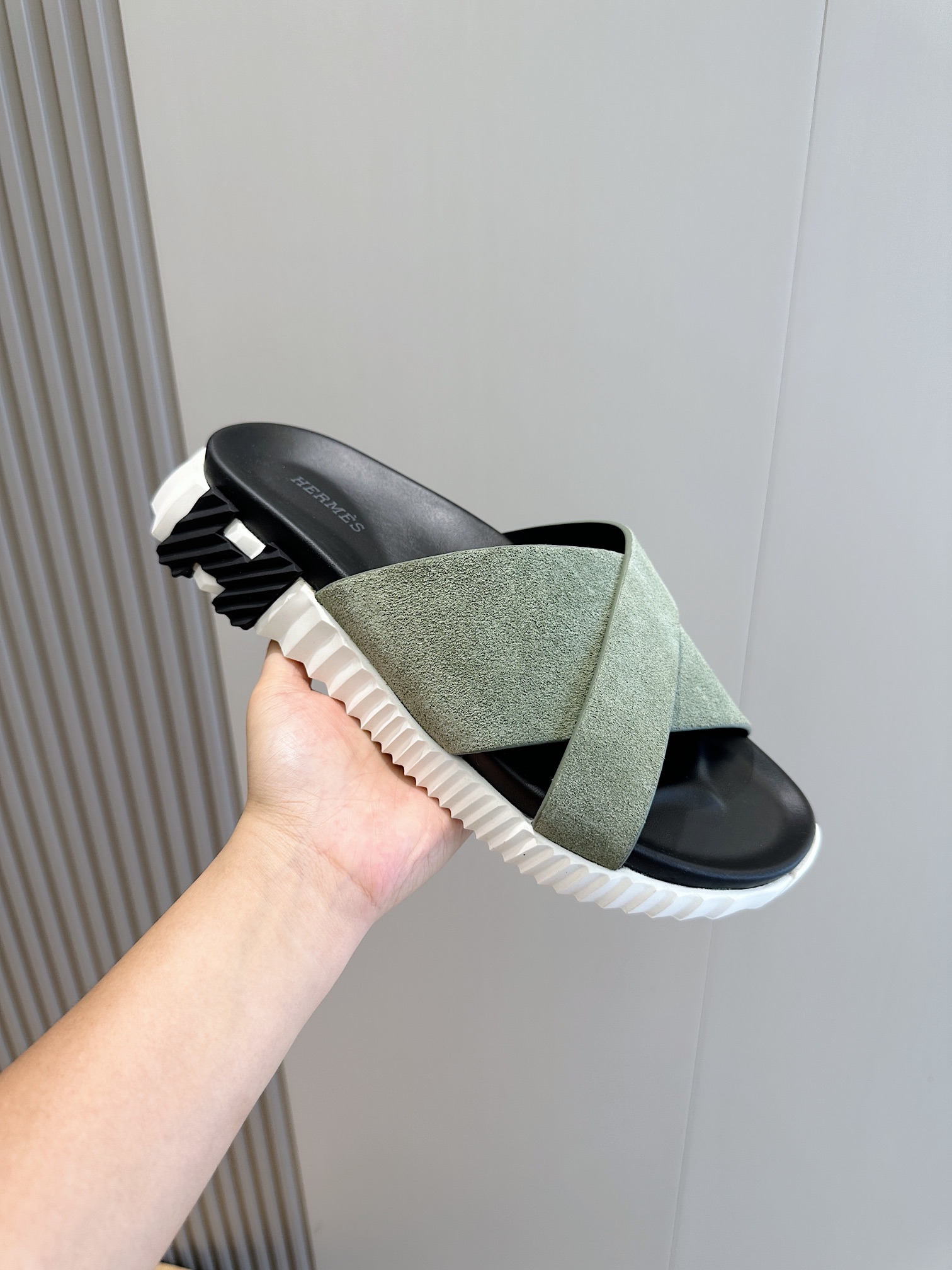 Hermès shoe