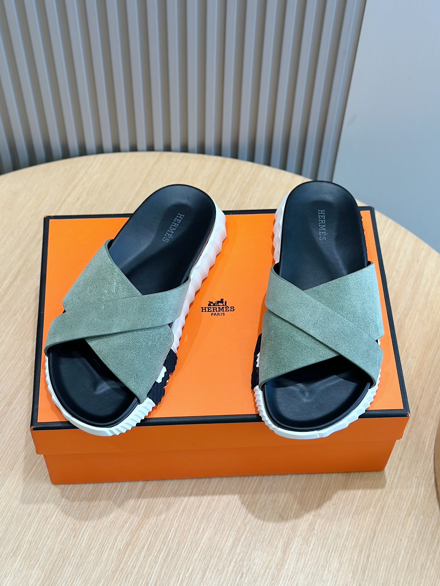 Hermès shoe