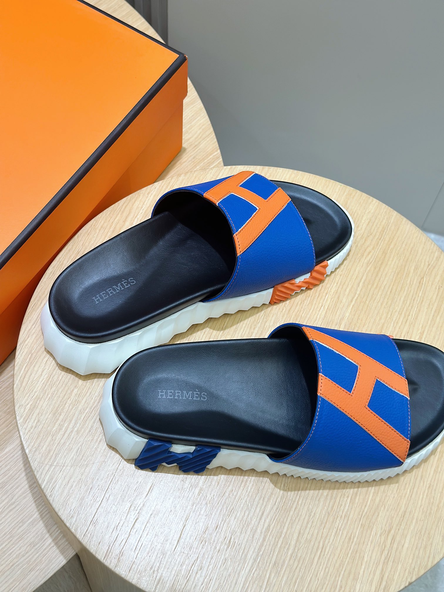 Hermès shoe