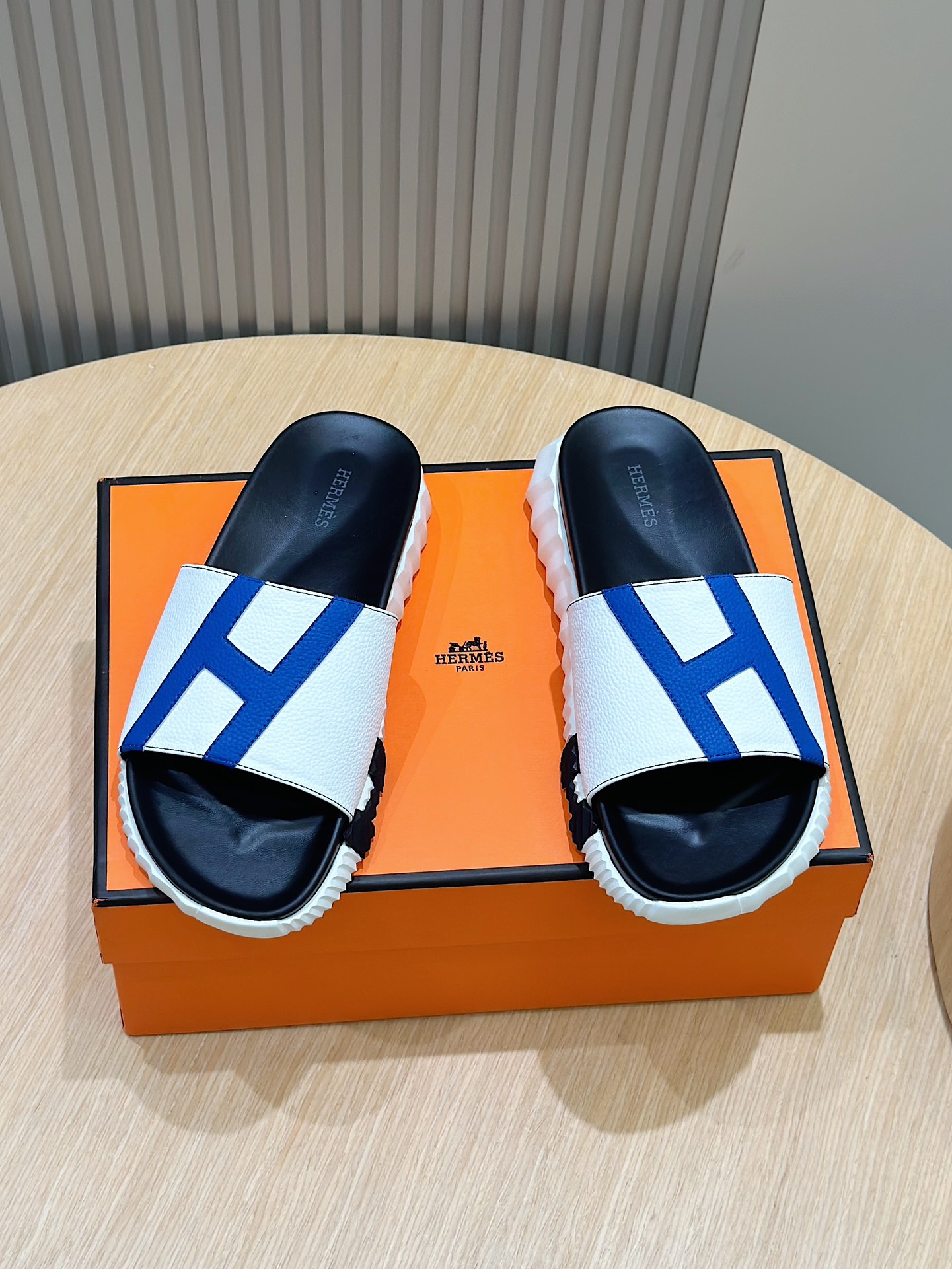 Hermès shoe