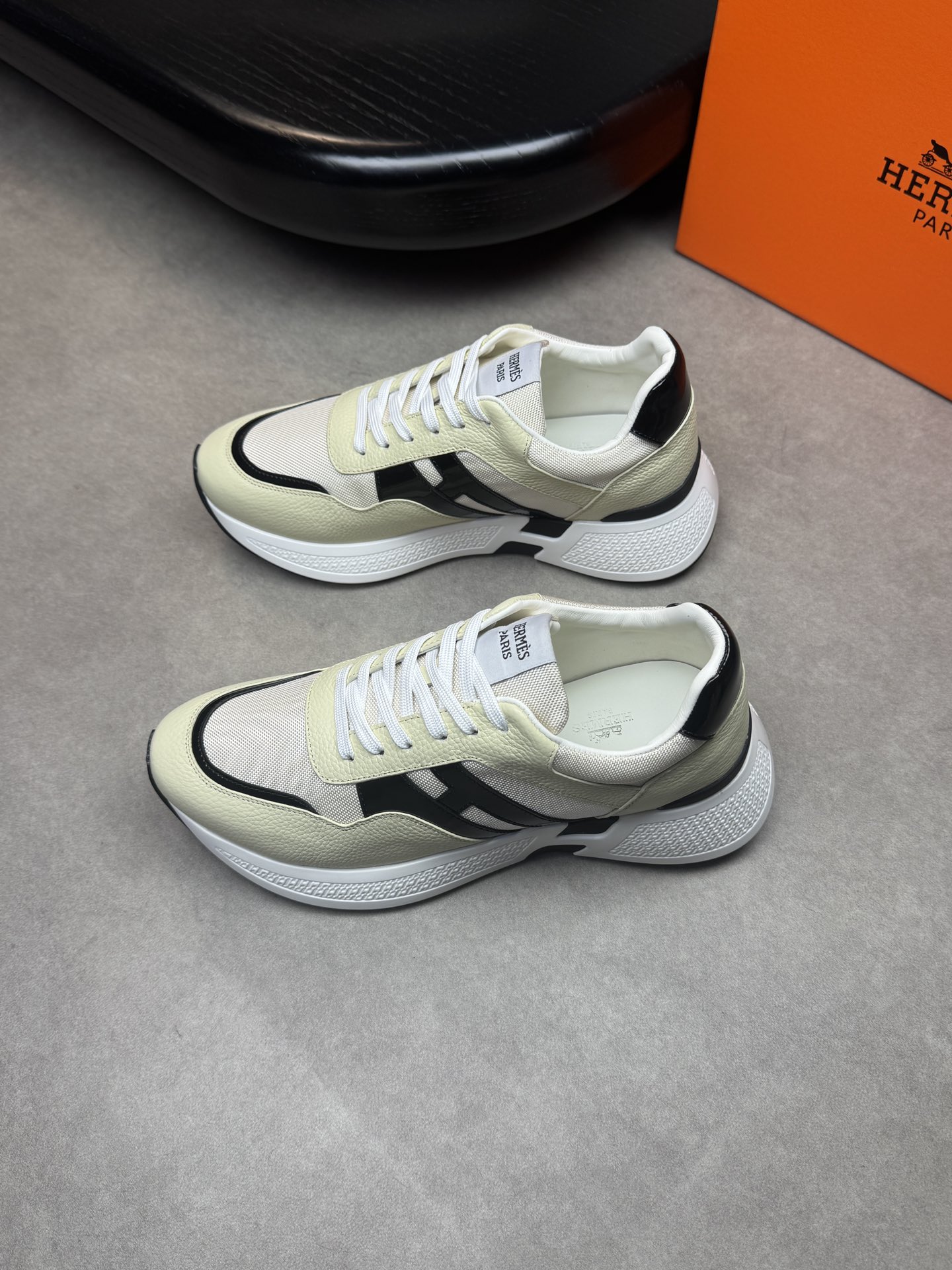 Hermès shoe